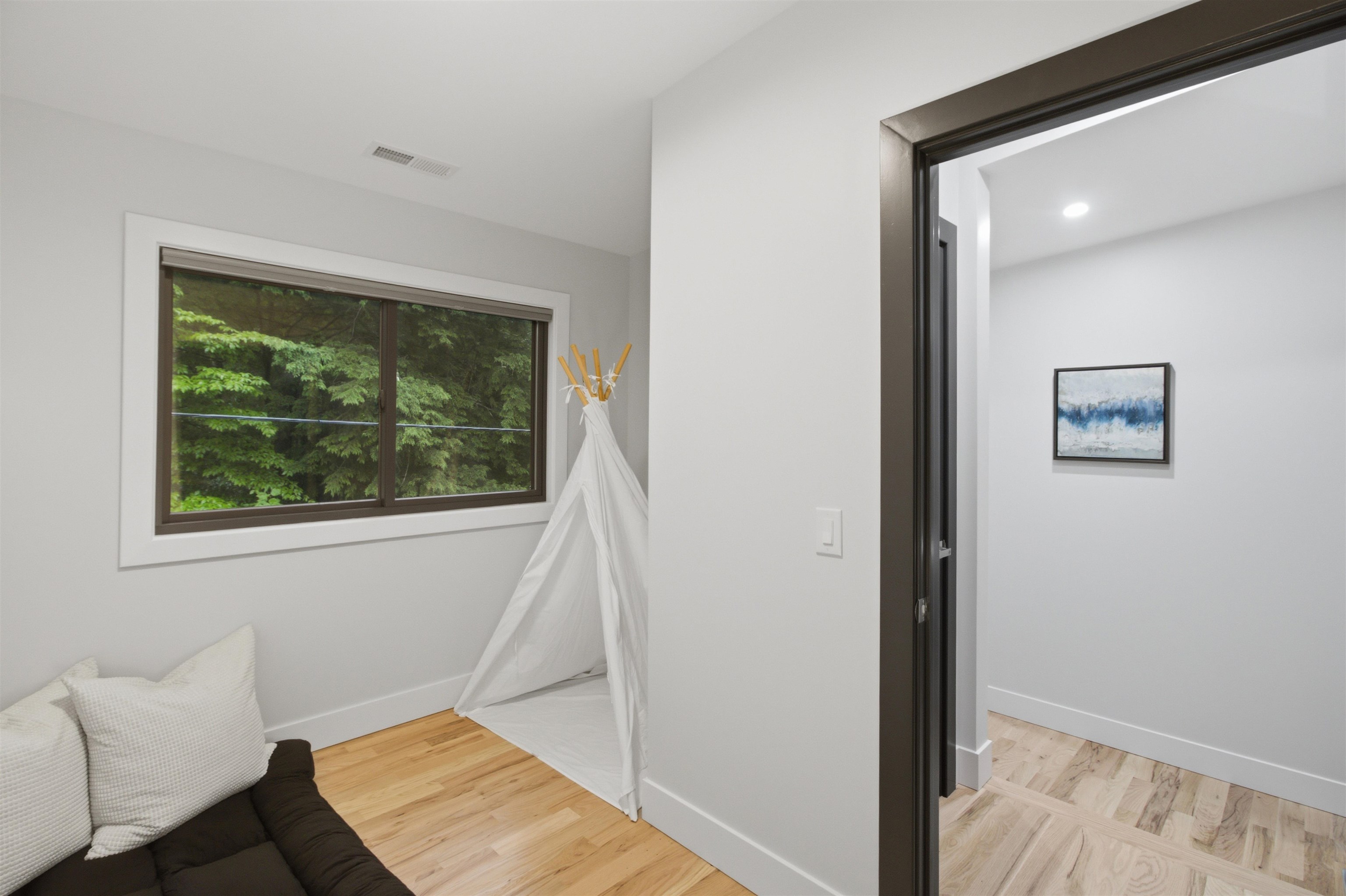 22 Reynolds Lane Property Photo 18