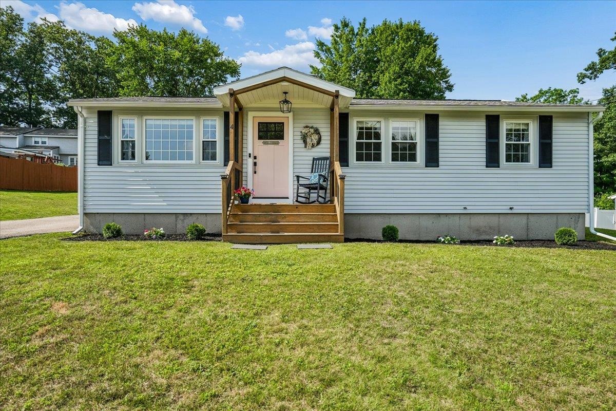 4 Sprucewood Avenue Property Photo 1
