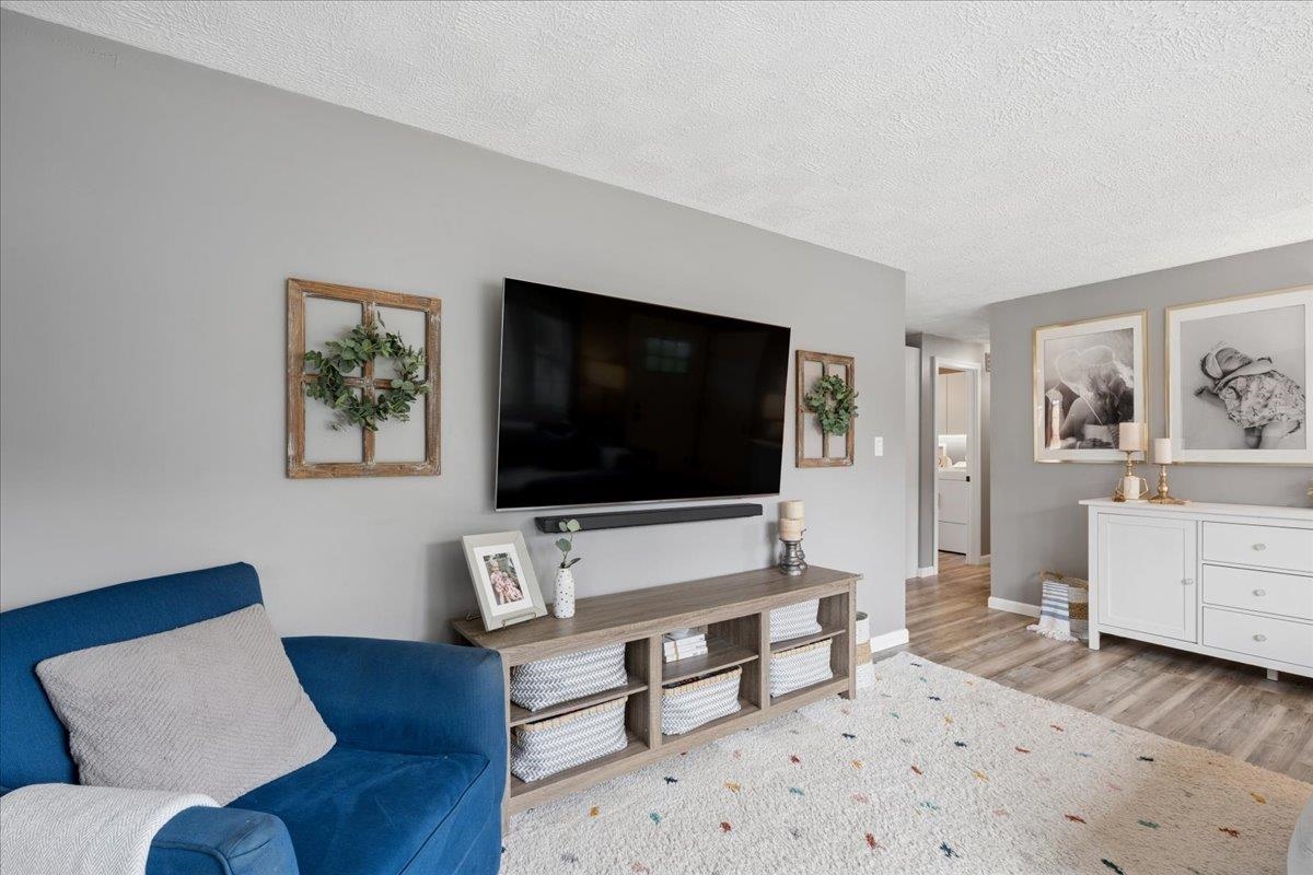 4 Sprucewood Avenue Property Photo 7