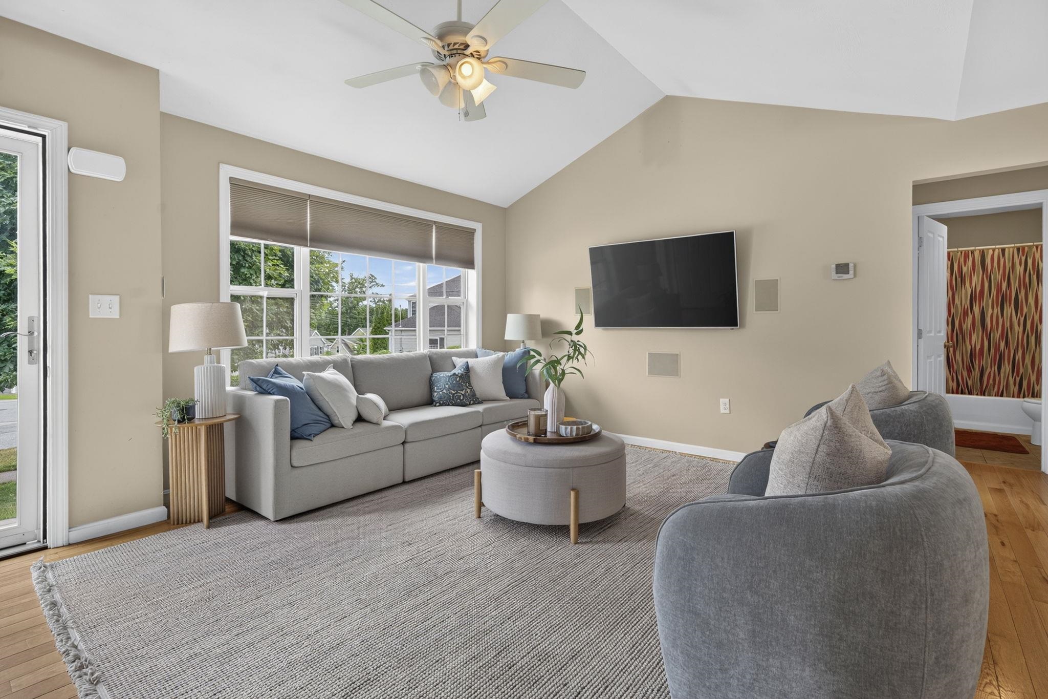 57 Baldwin Street Property Photo 2