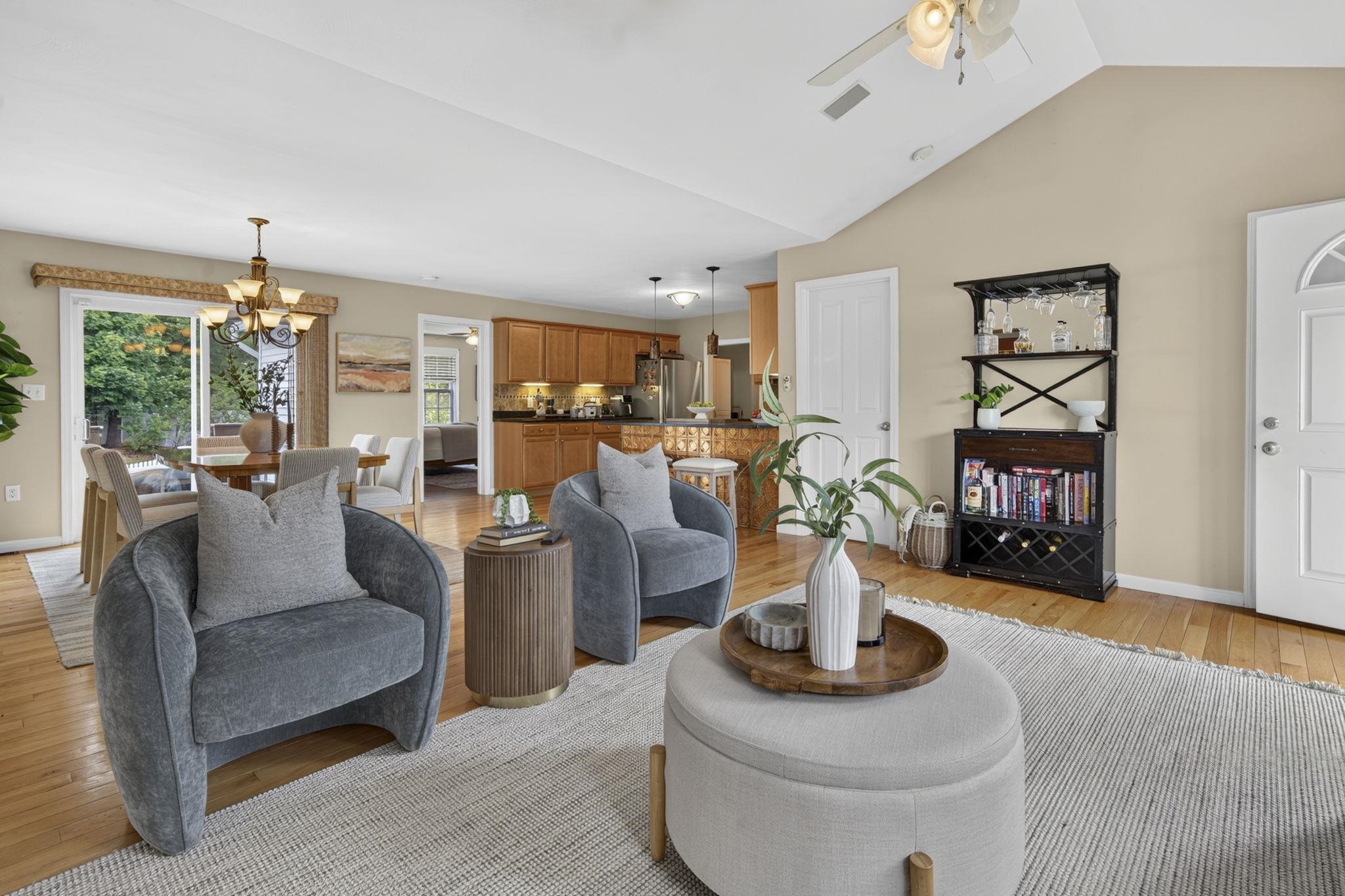 57 Baldwin Street Property Photo 3