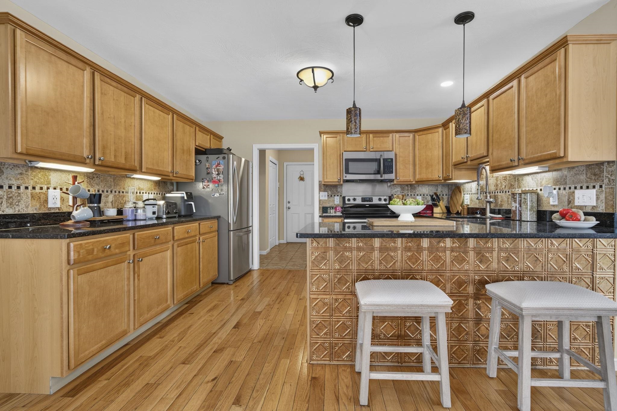 57 Baldwin Street Property Photo 8