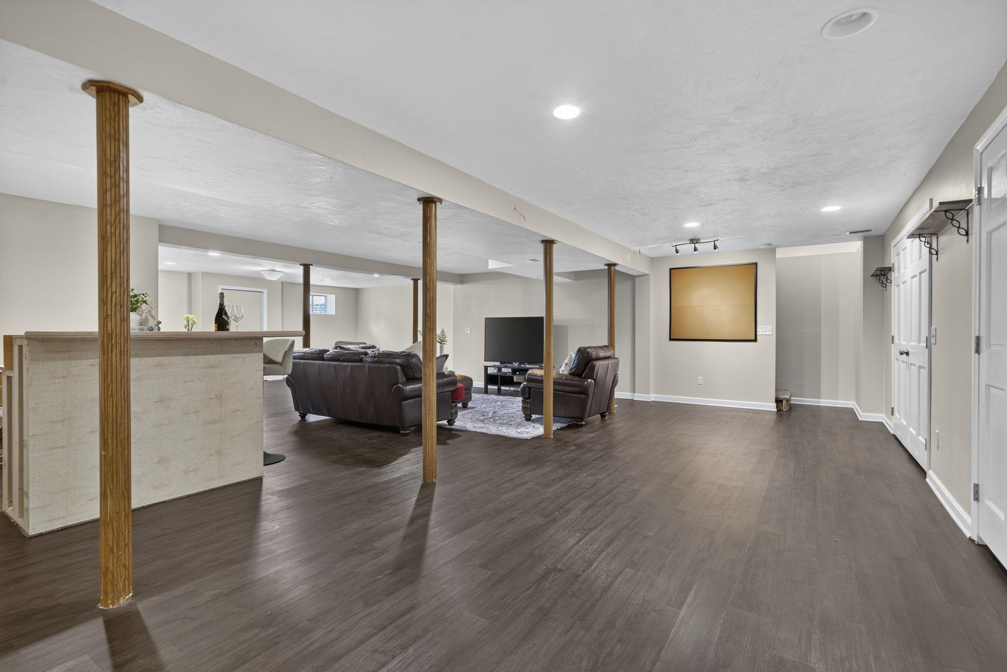57 Baldwin Street Property Photo 30