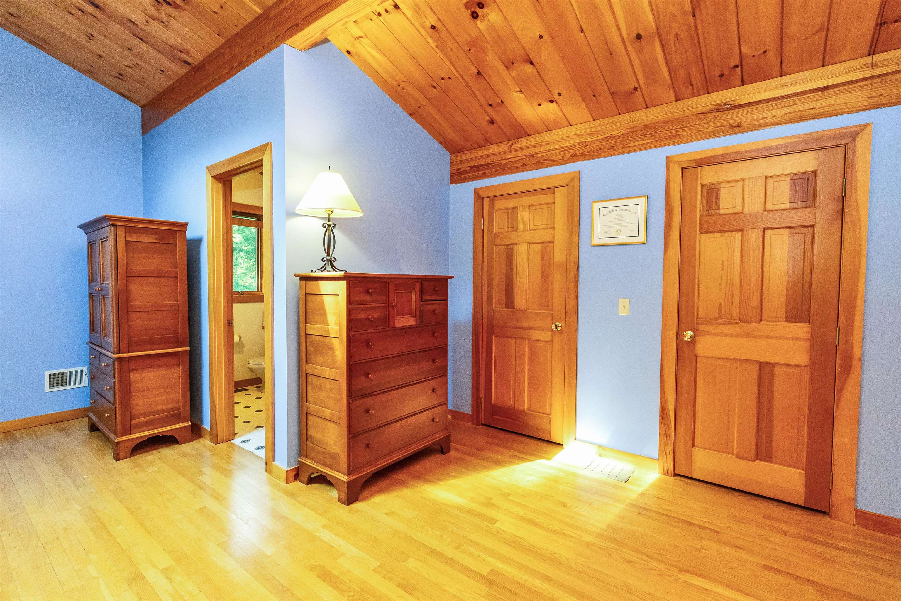 20 Jay Drive Property Photo 31