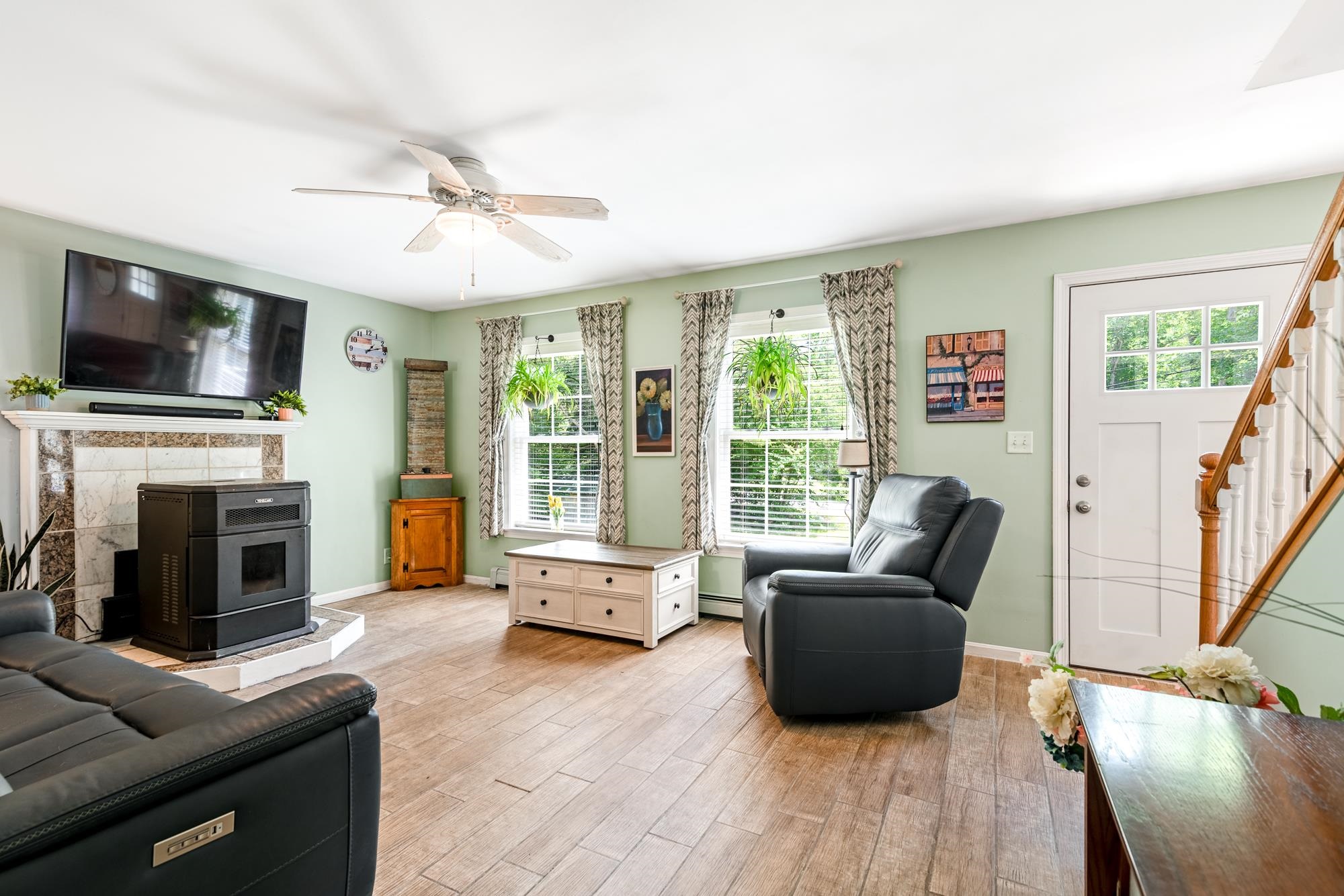 98 Gary Road Property Photo 15