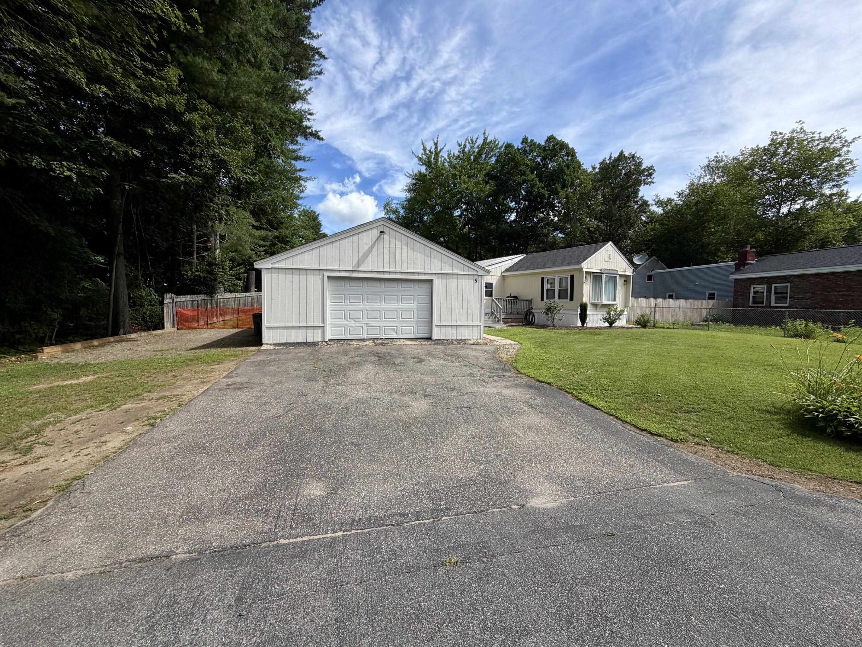 5 Margaret Avenue Property Photo 23