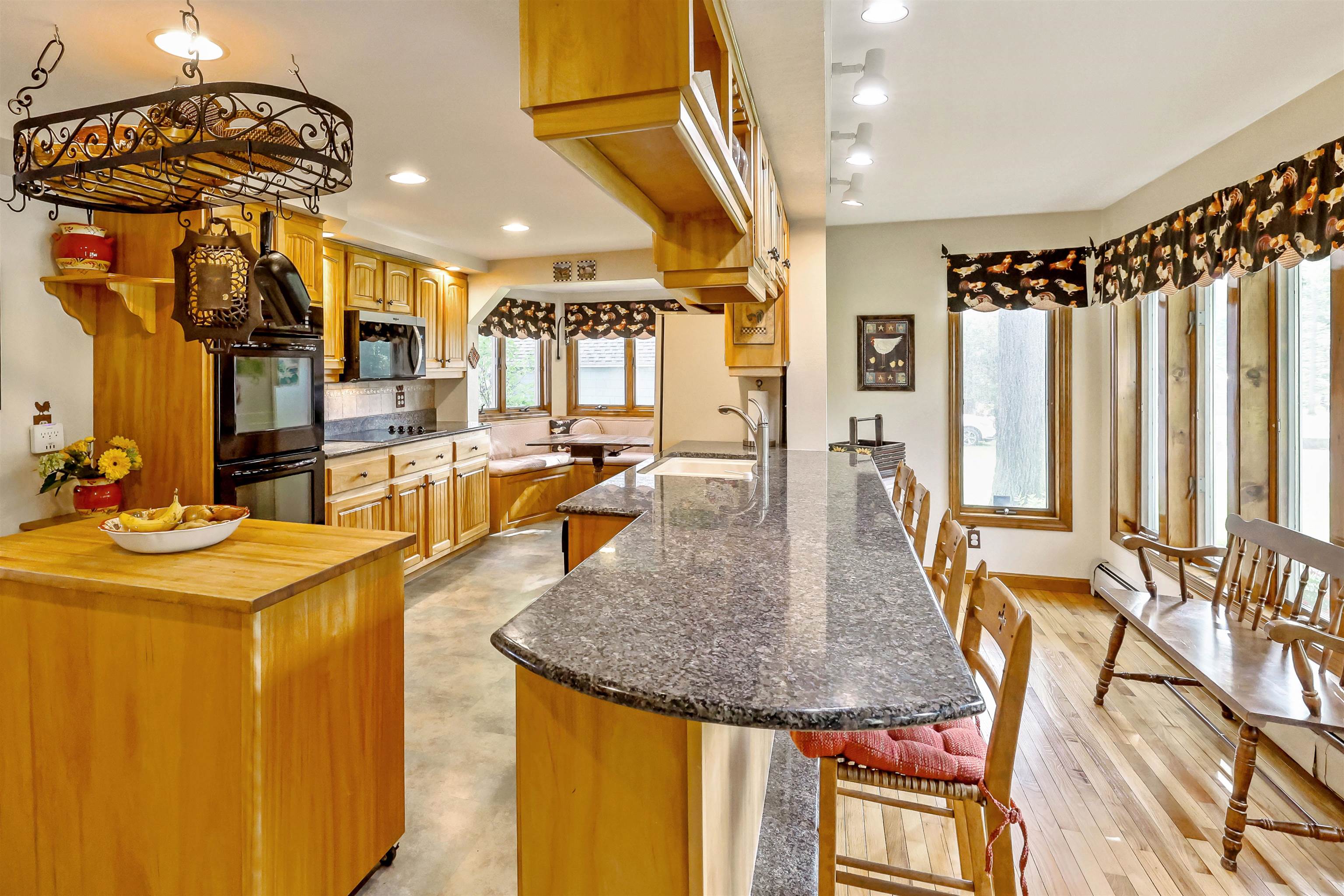 103 Loop Road Property Photo 14