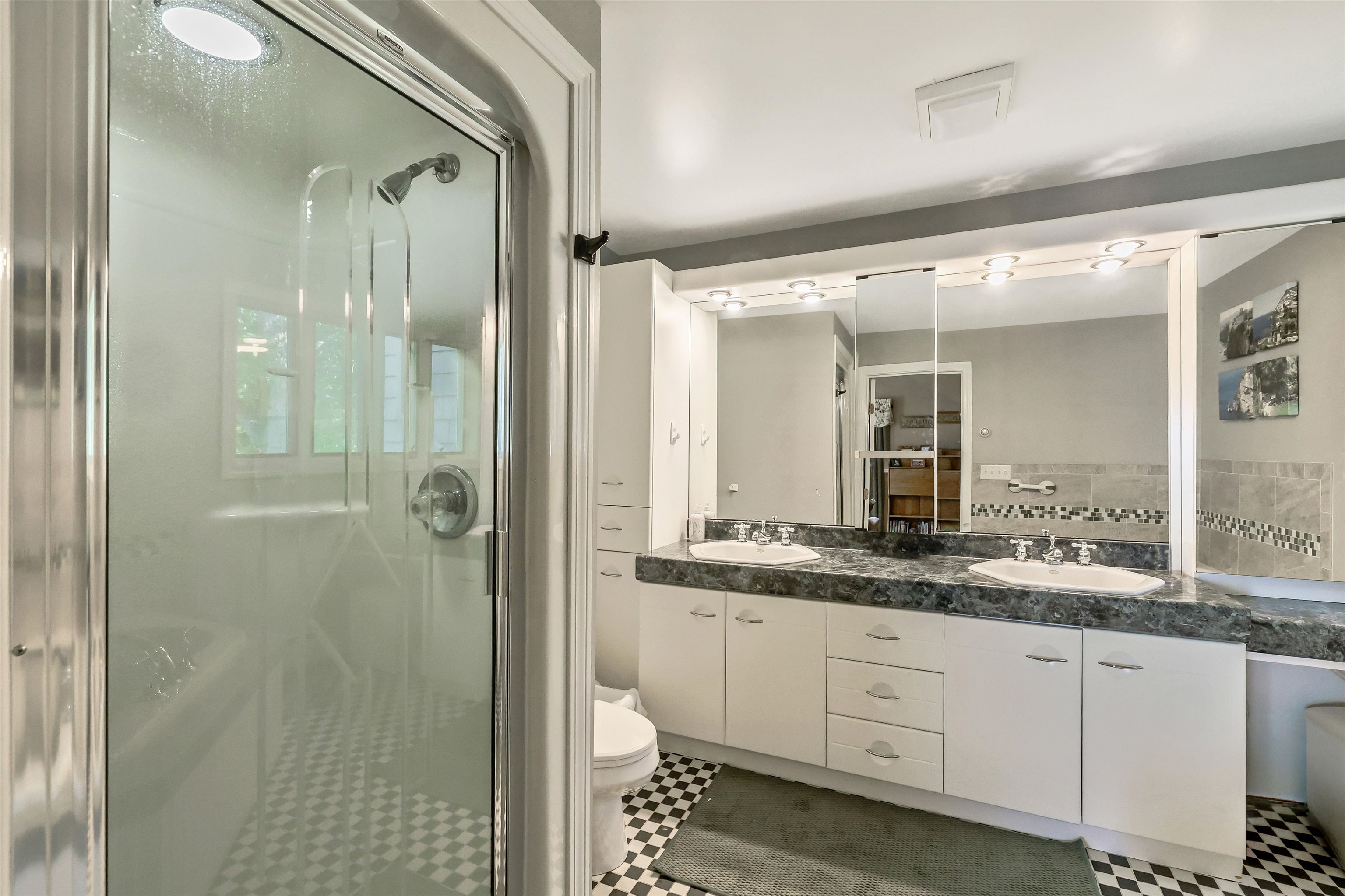 103 Loop Road Property Photo 28
