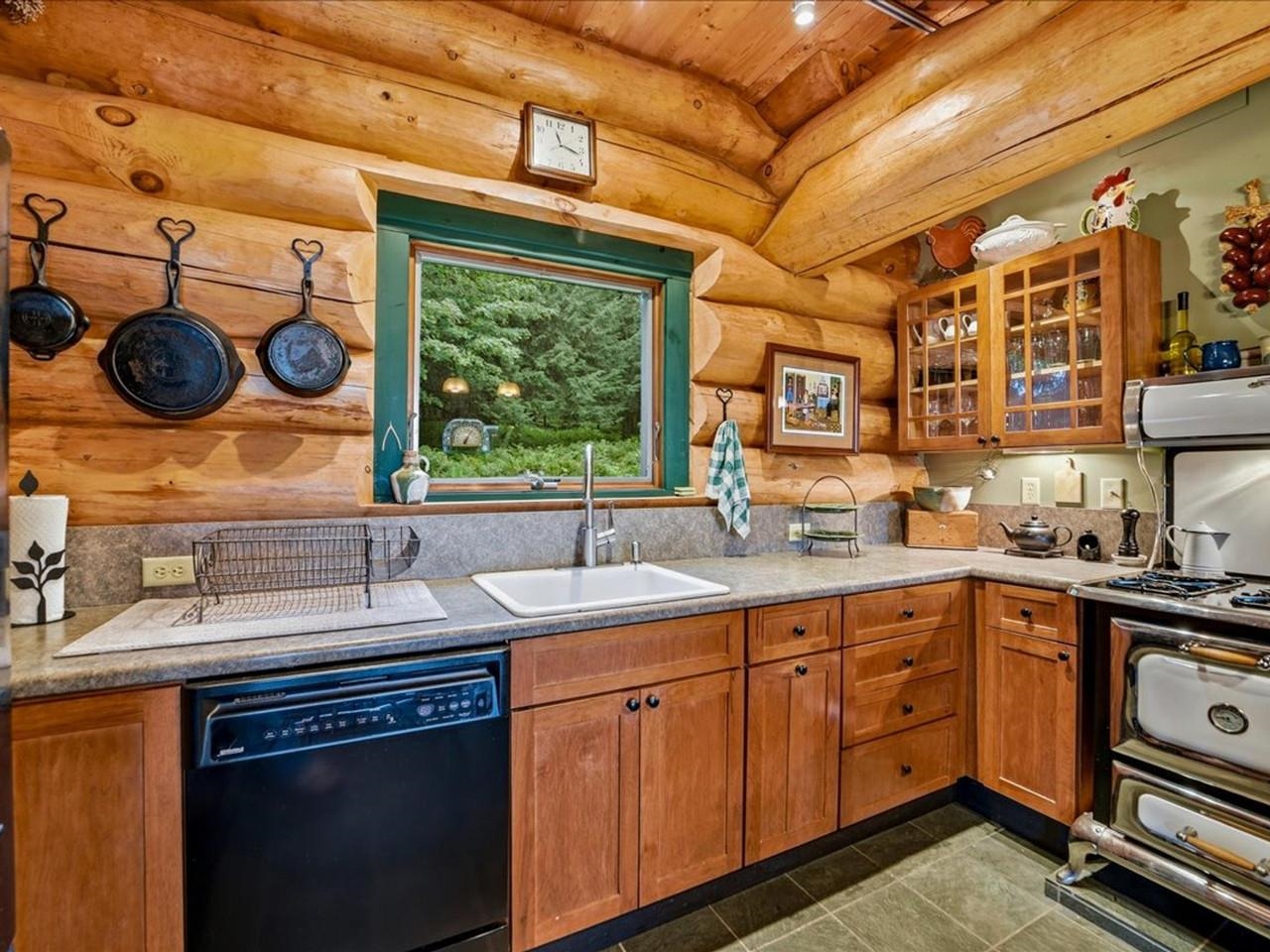 602 South Richford Road Property Photo 16