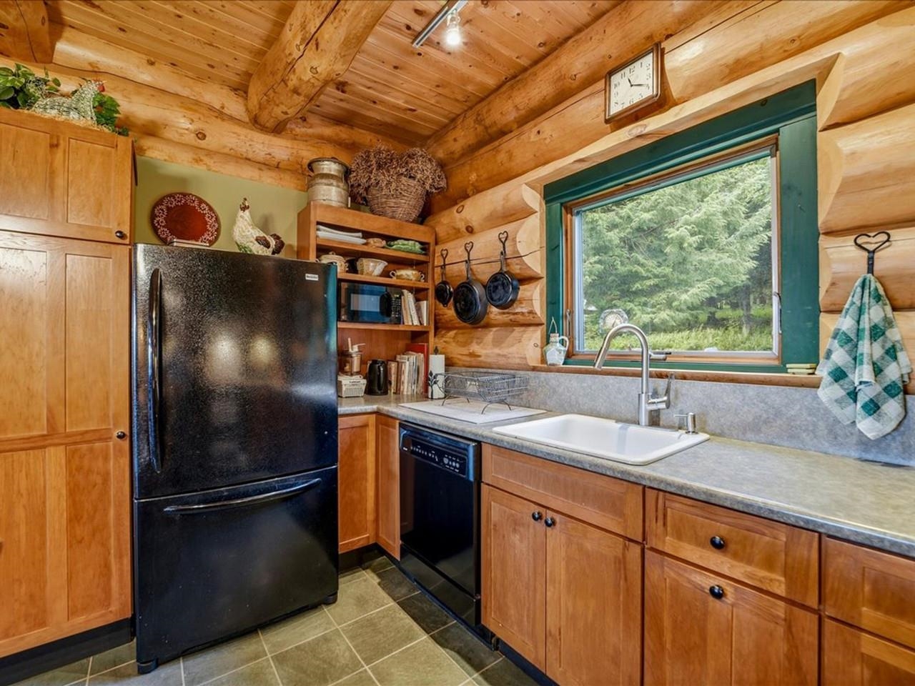 602 South Richford Road Property Photo 17
