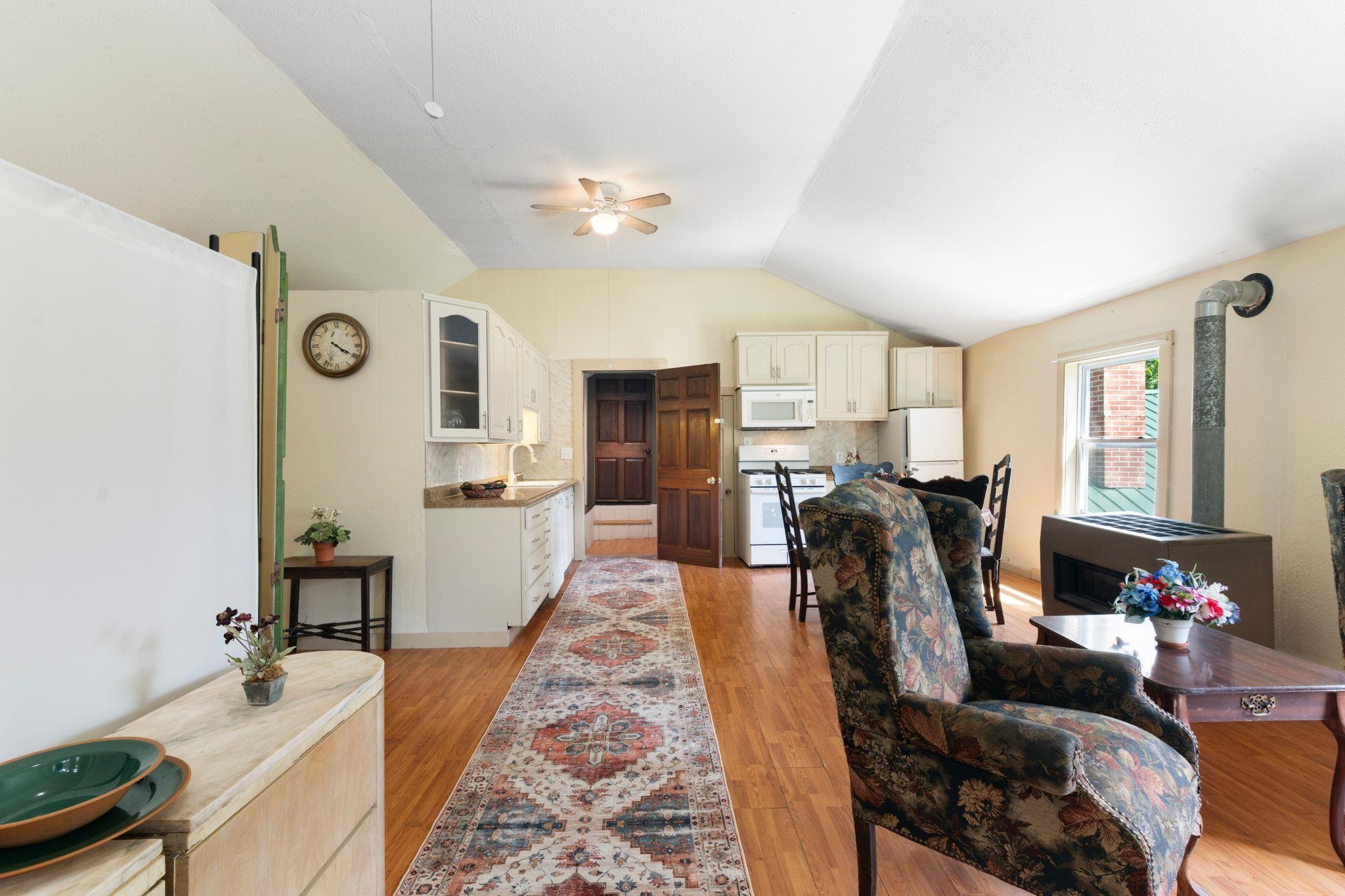 715 Chase Road Property Photo 28