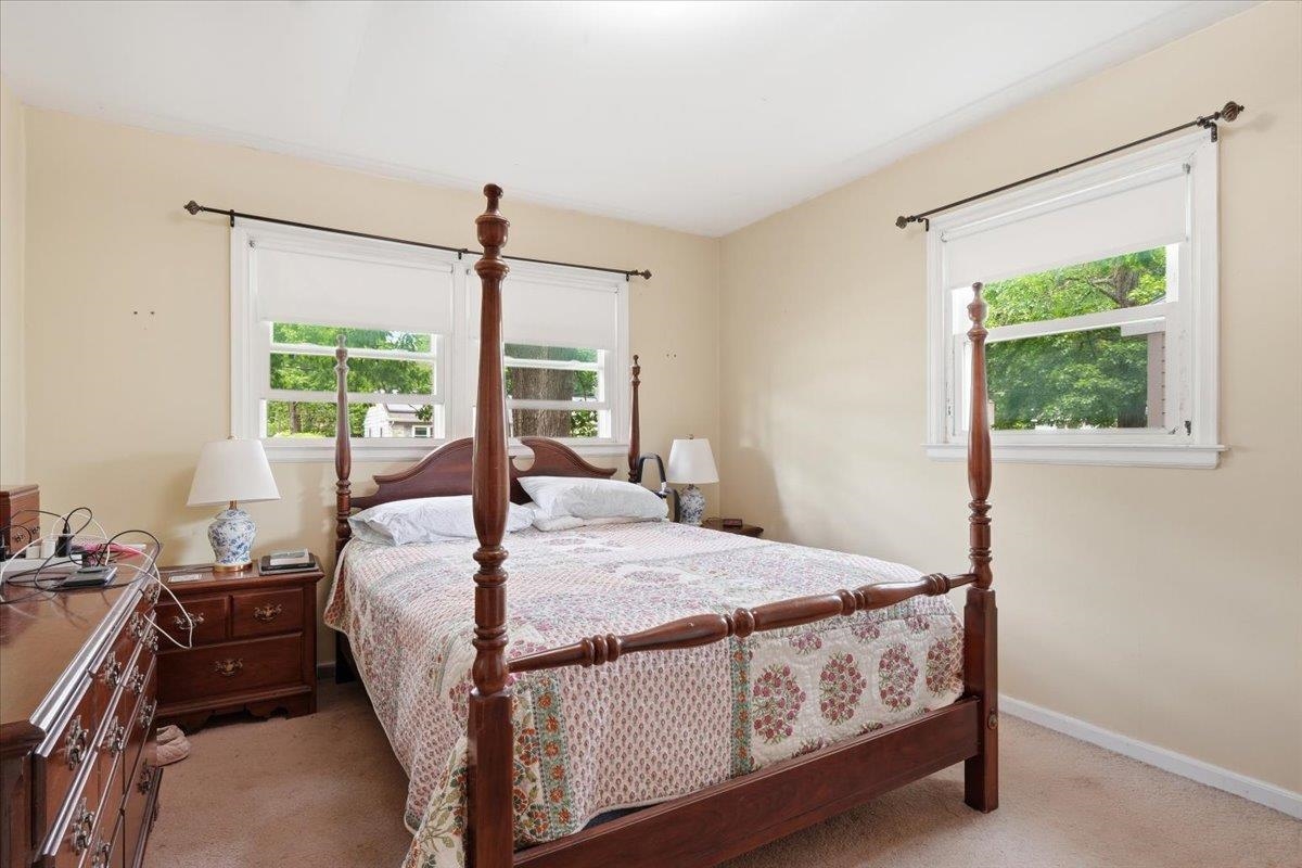 17 Rotunda Avenue Property Photo 13