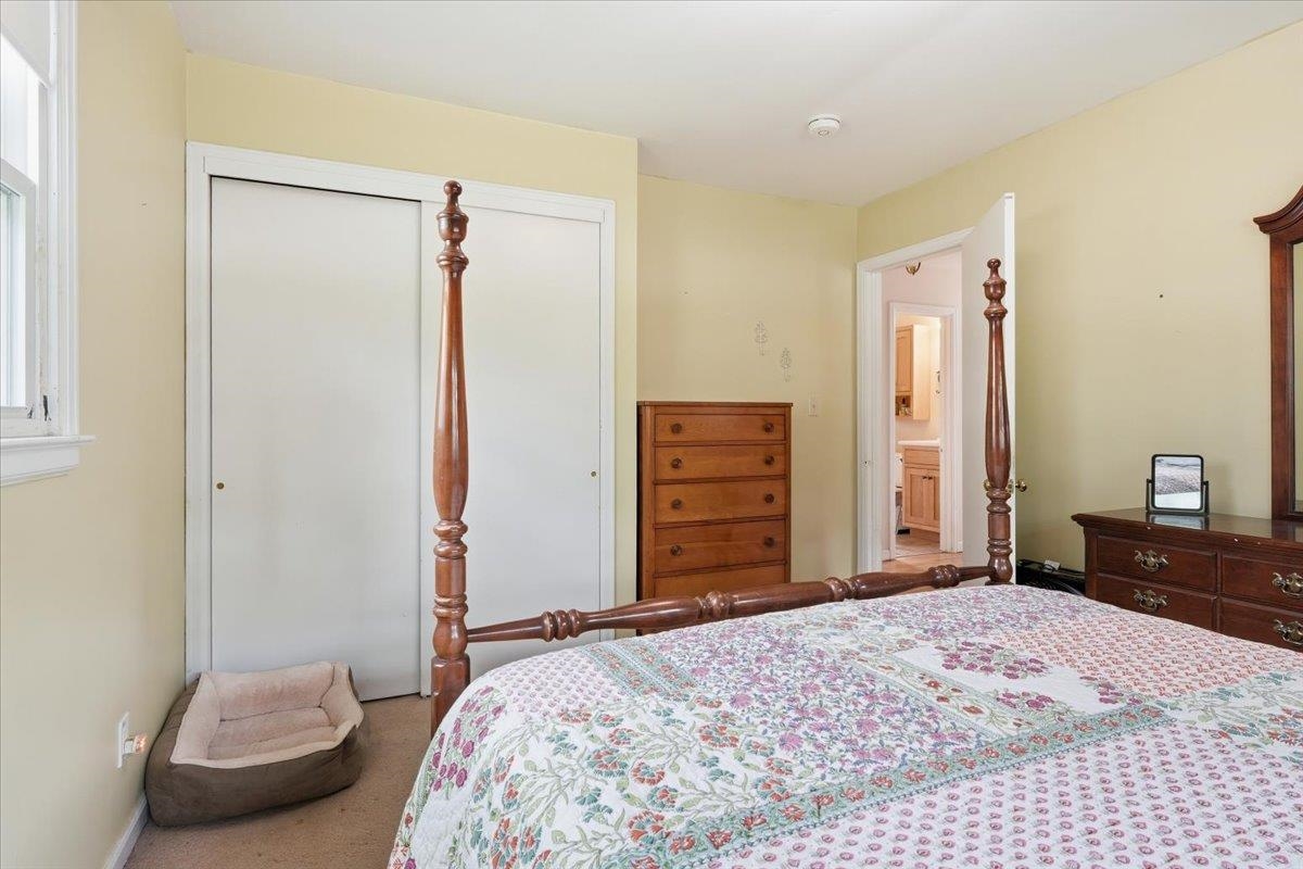 17 Rotunda Avenue Property Photo 14