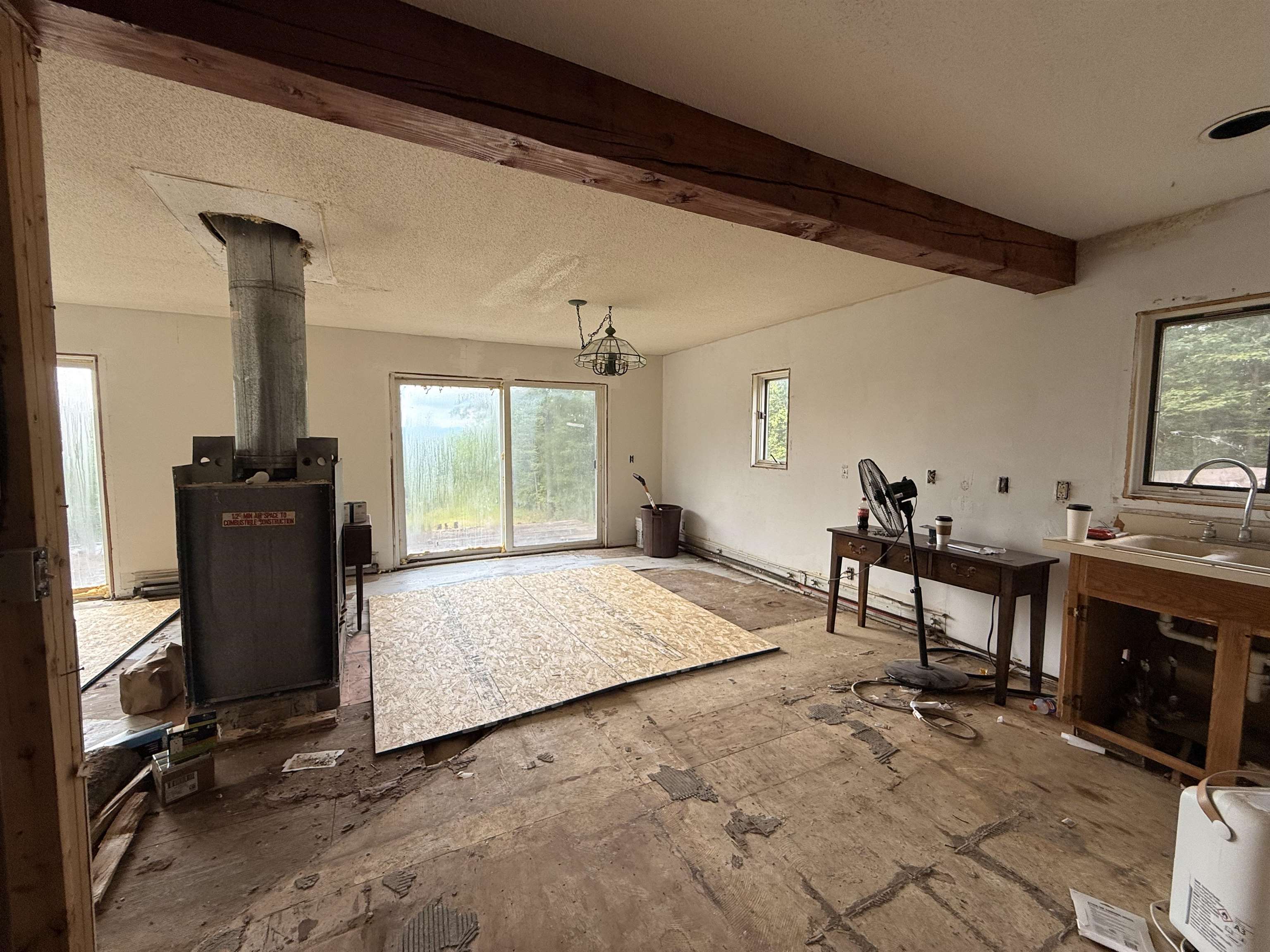 29 Mollie Road Property Photo 19