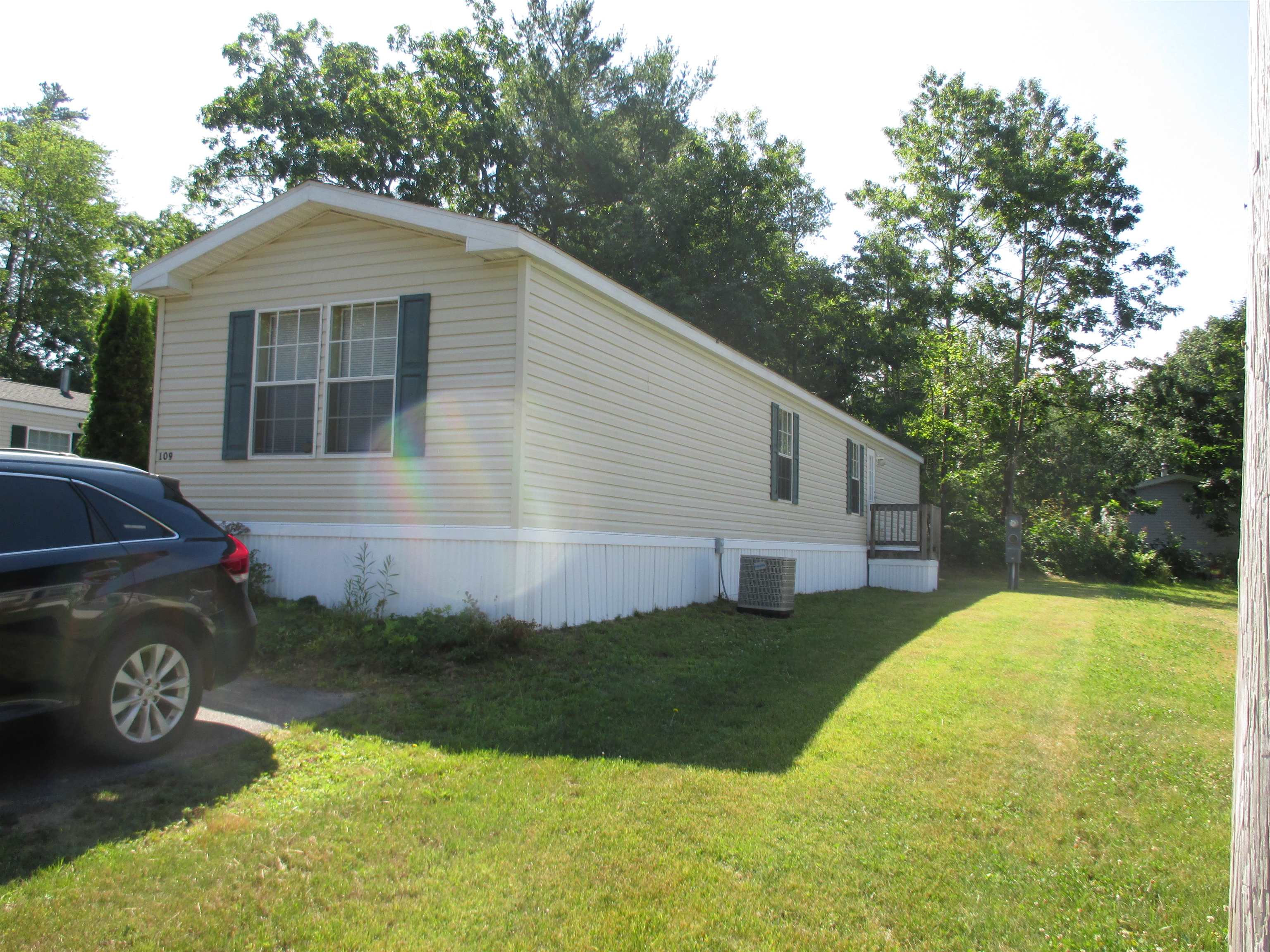 109 Colonial Village Property Photo 3