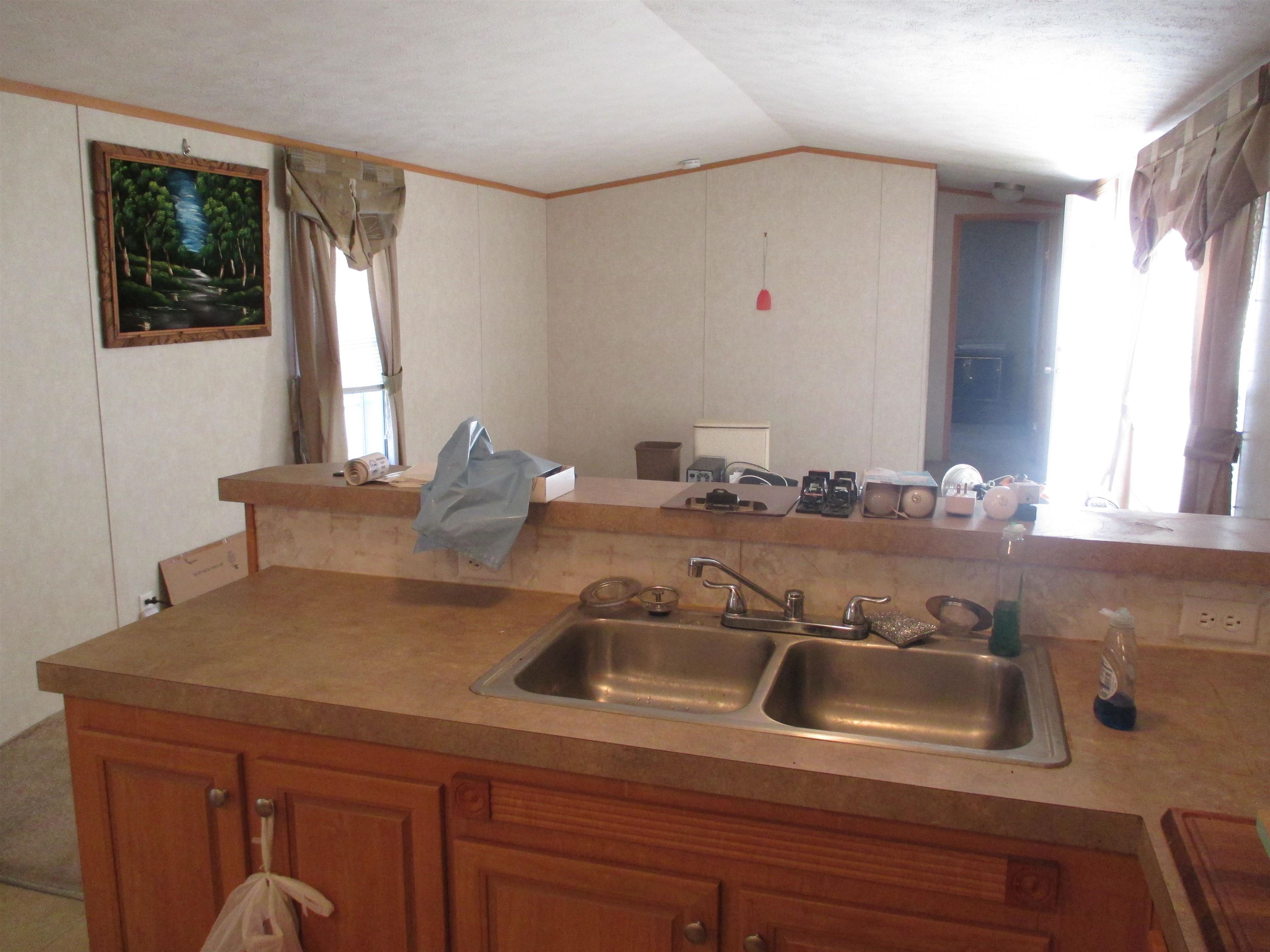 109 Colonial Village Property Photo 7