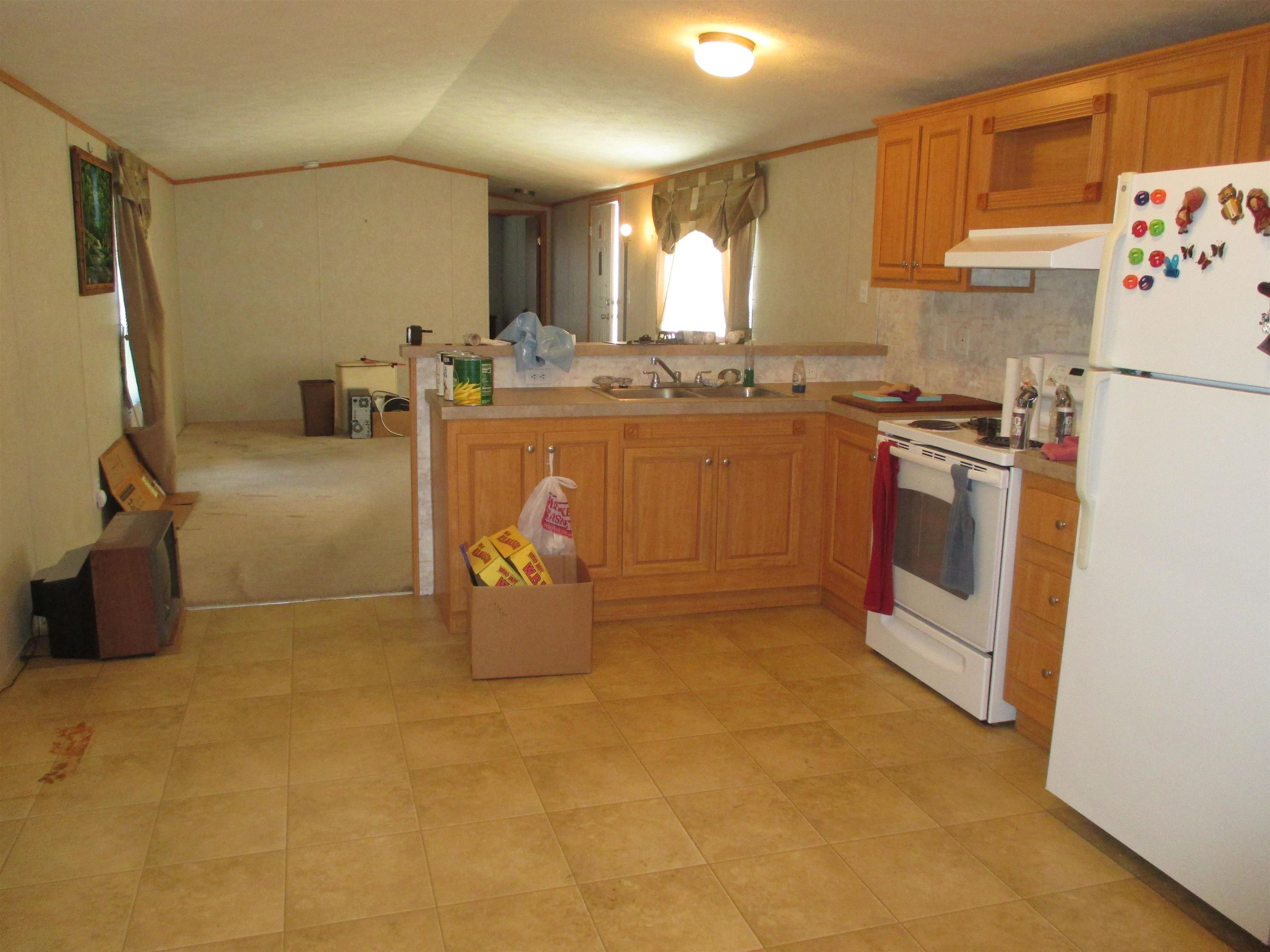 109 Colonial Village Property Photo 10