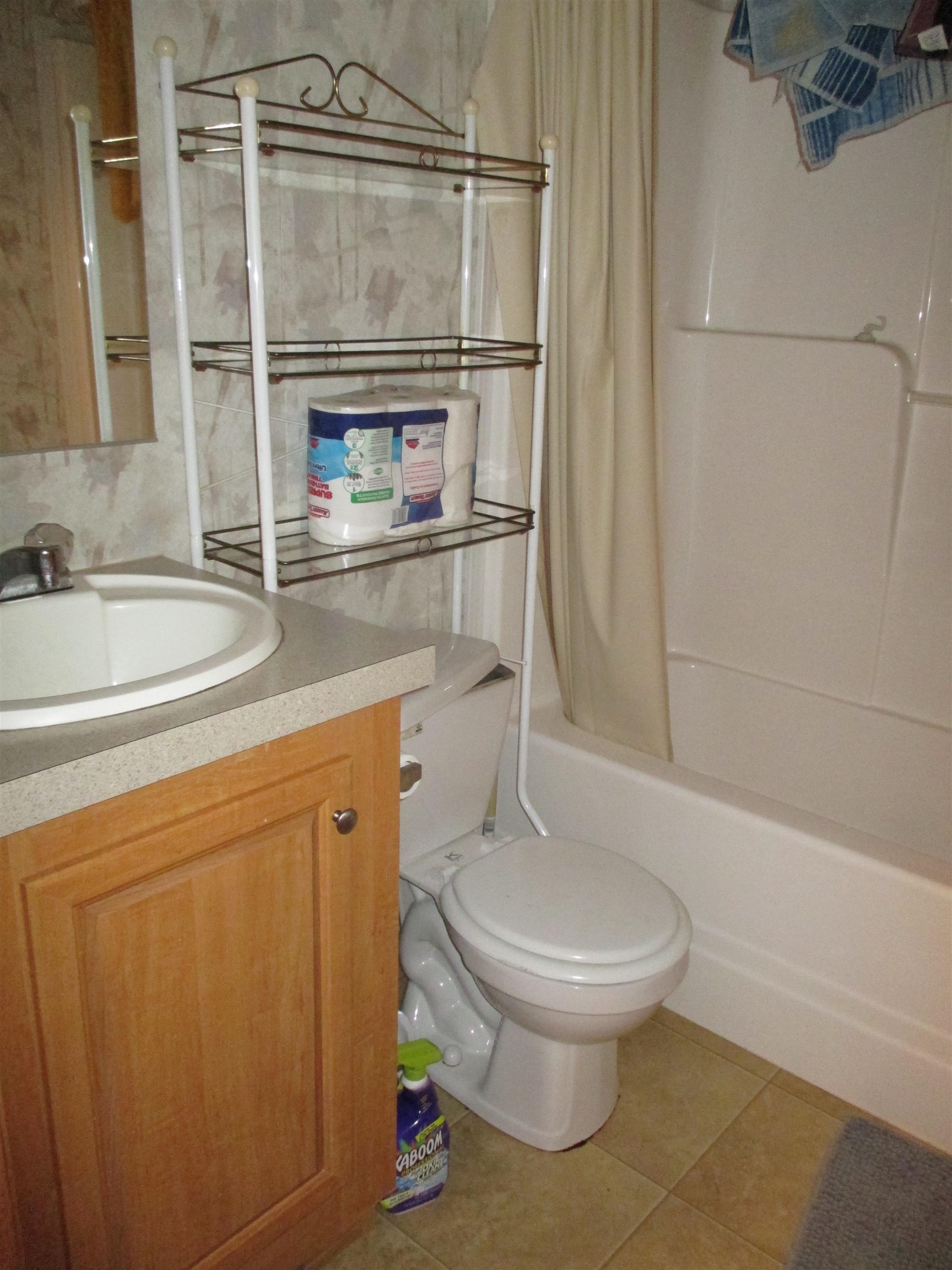 109 Colonial Village Property Photo 15