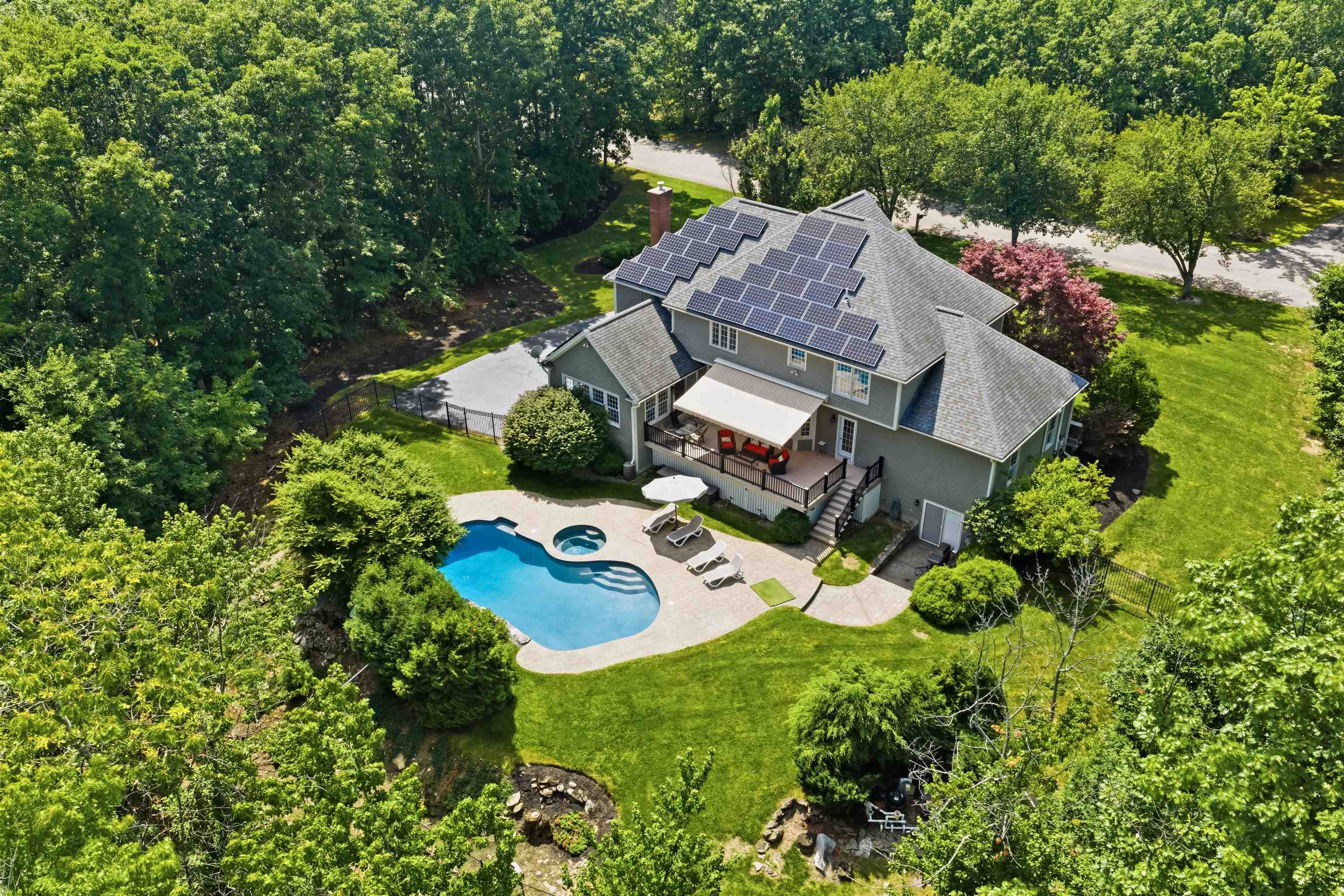 5 Sherwood Road Property Photo 2