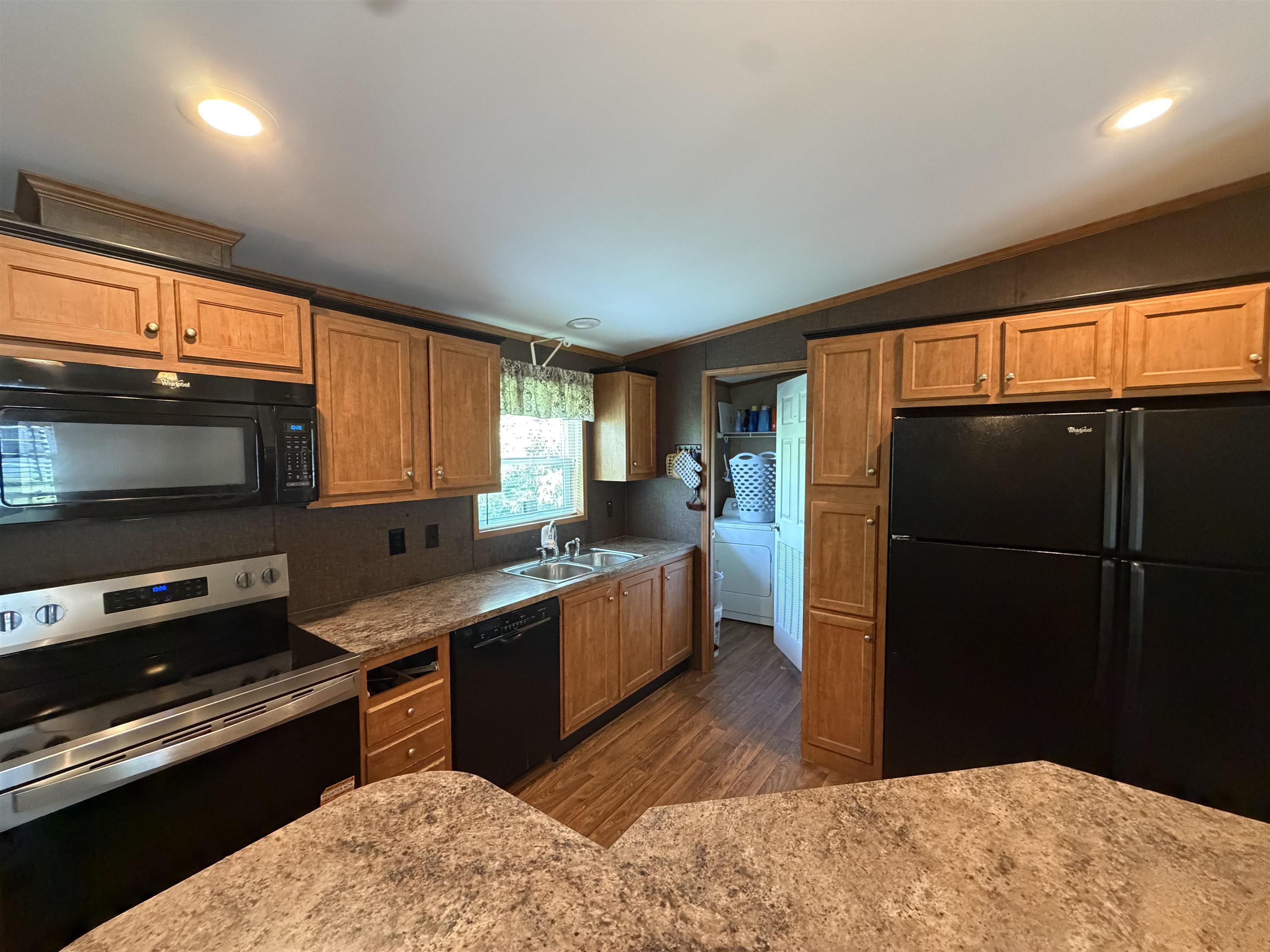 20 Daniels Drive Property Photo 3