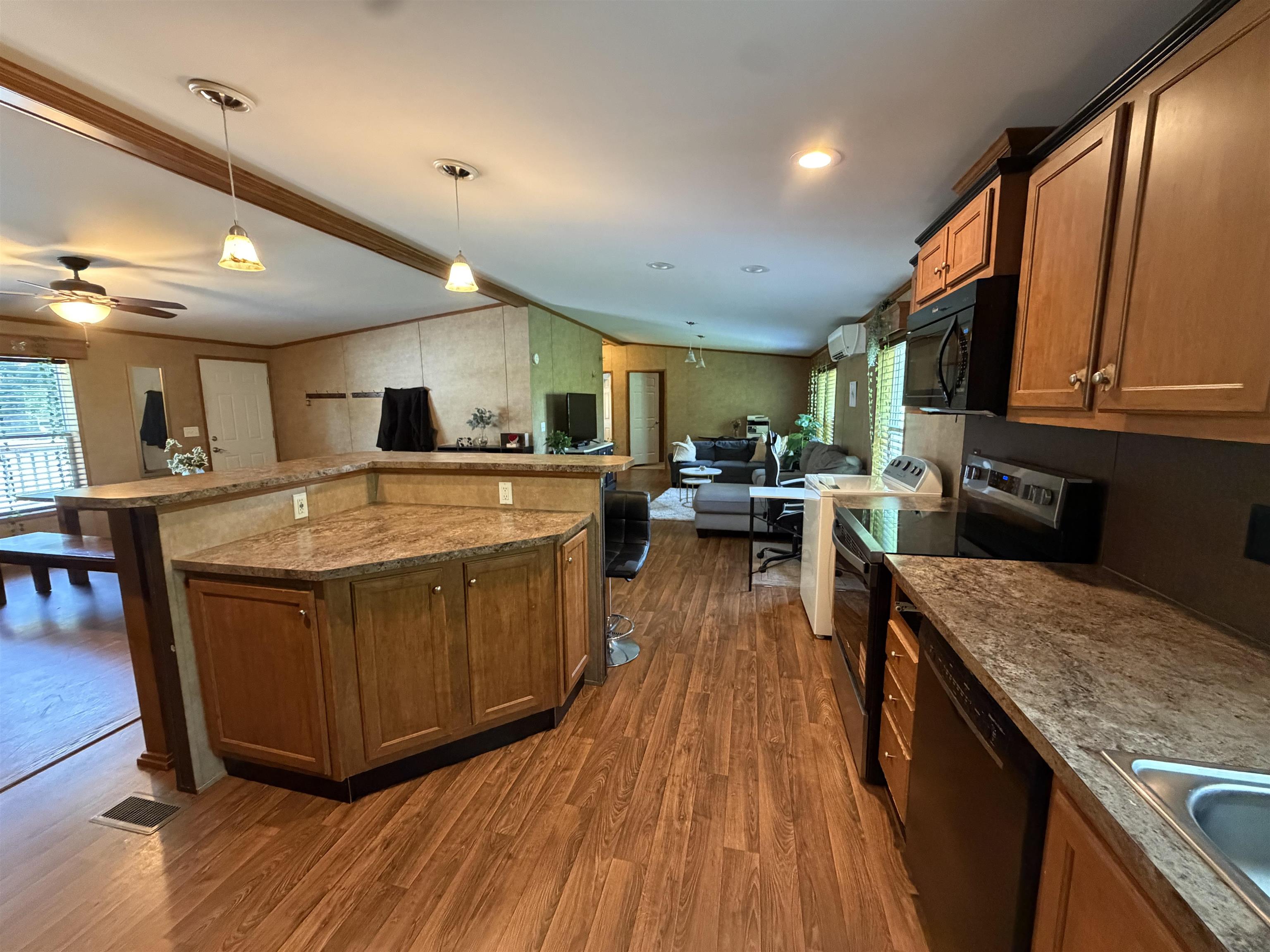 20 Daniels Drive Property Photo 5