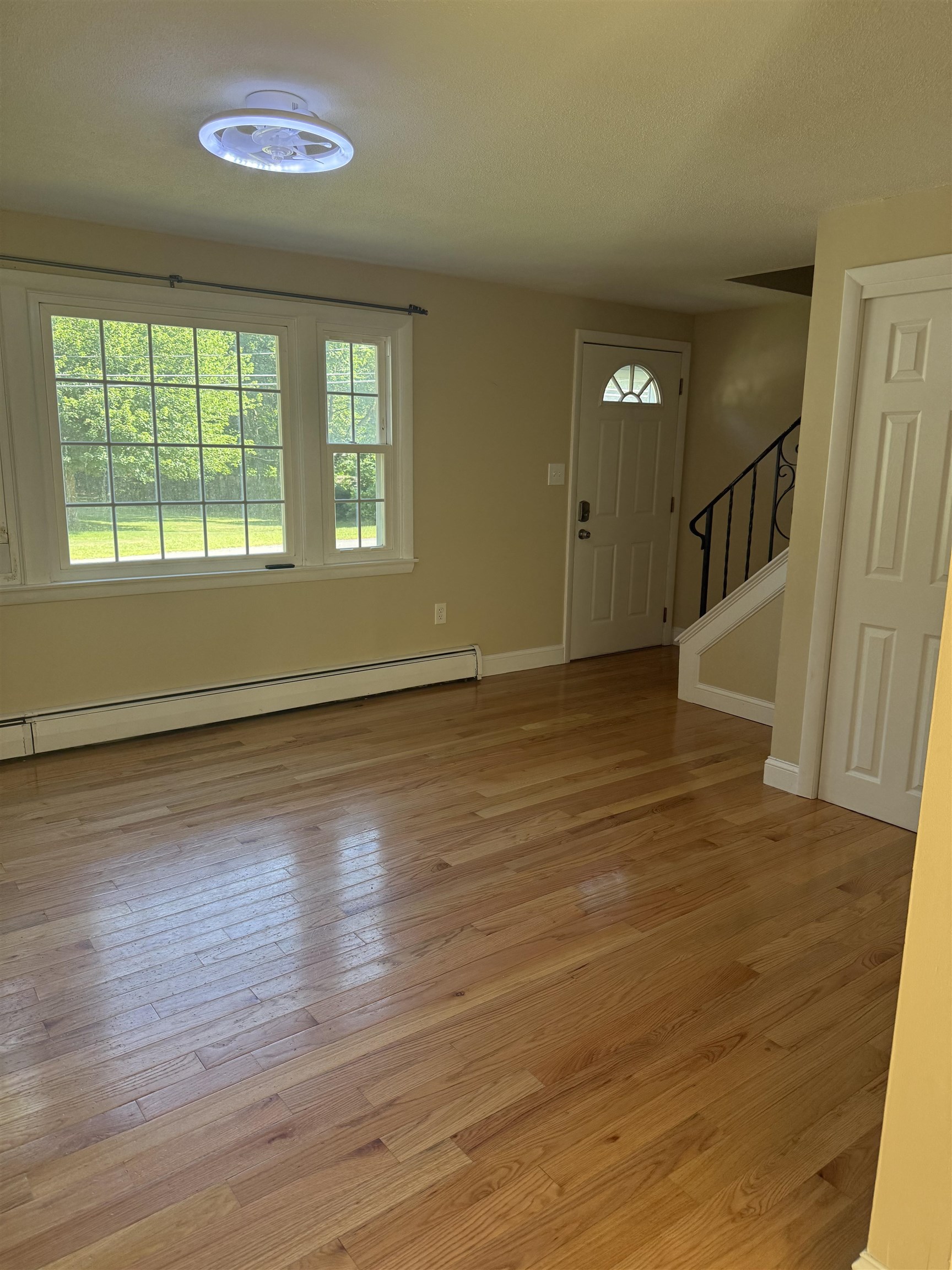 6 Auburn Street Property Photo 4