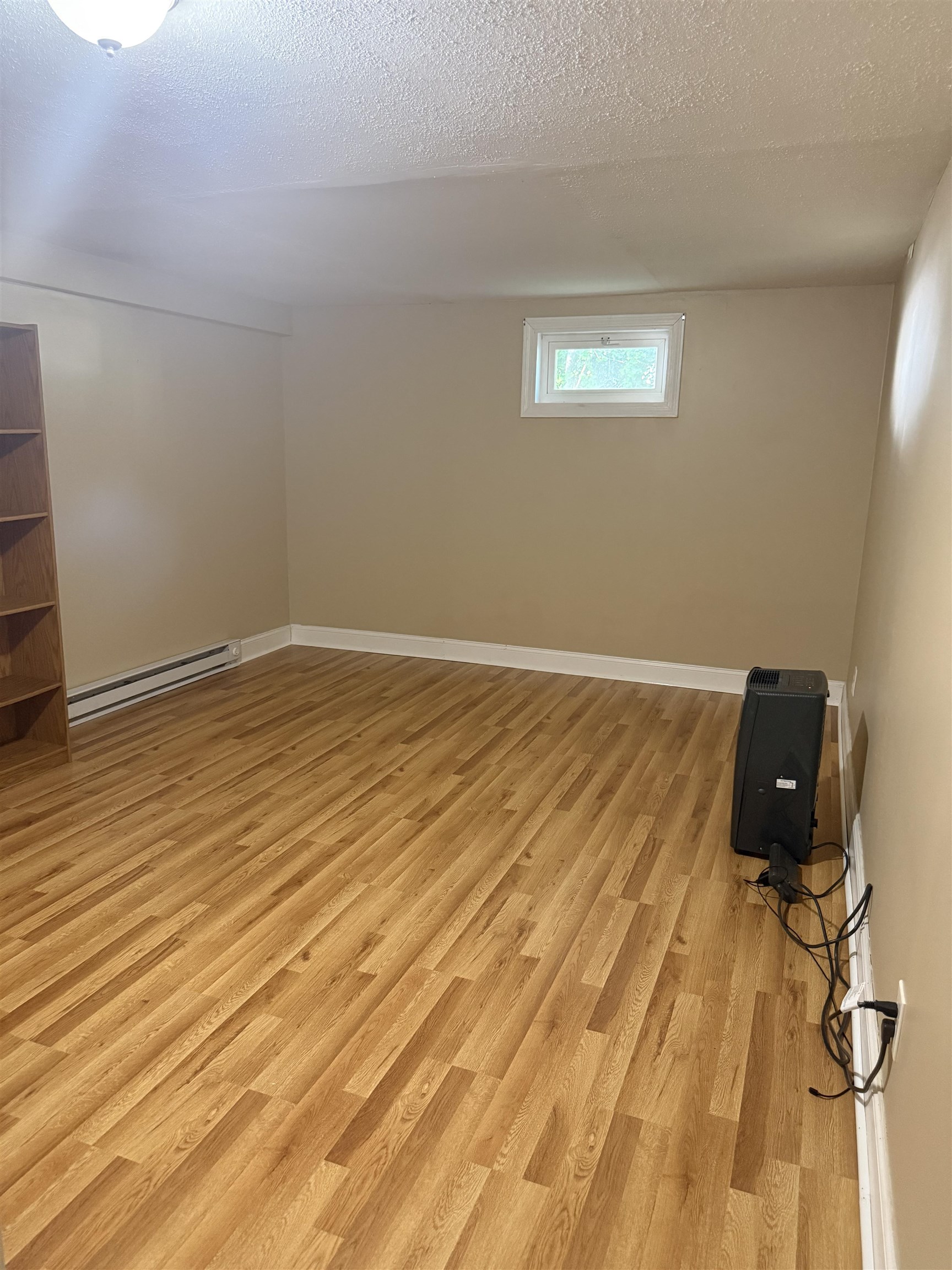 6 Auburn Street Property Photo 8
