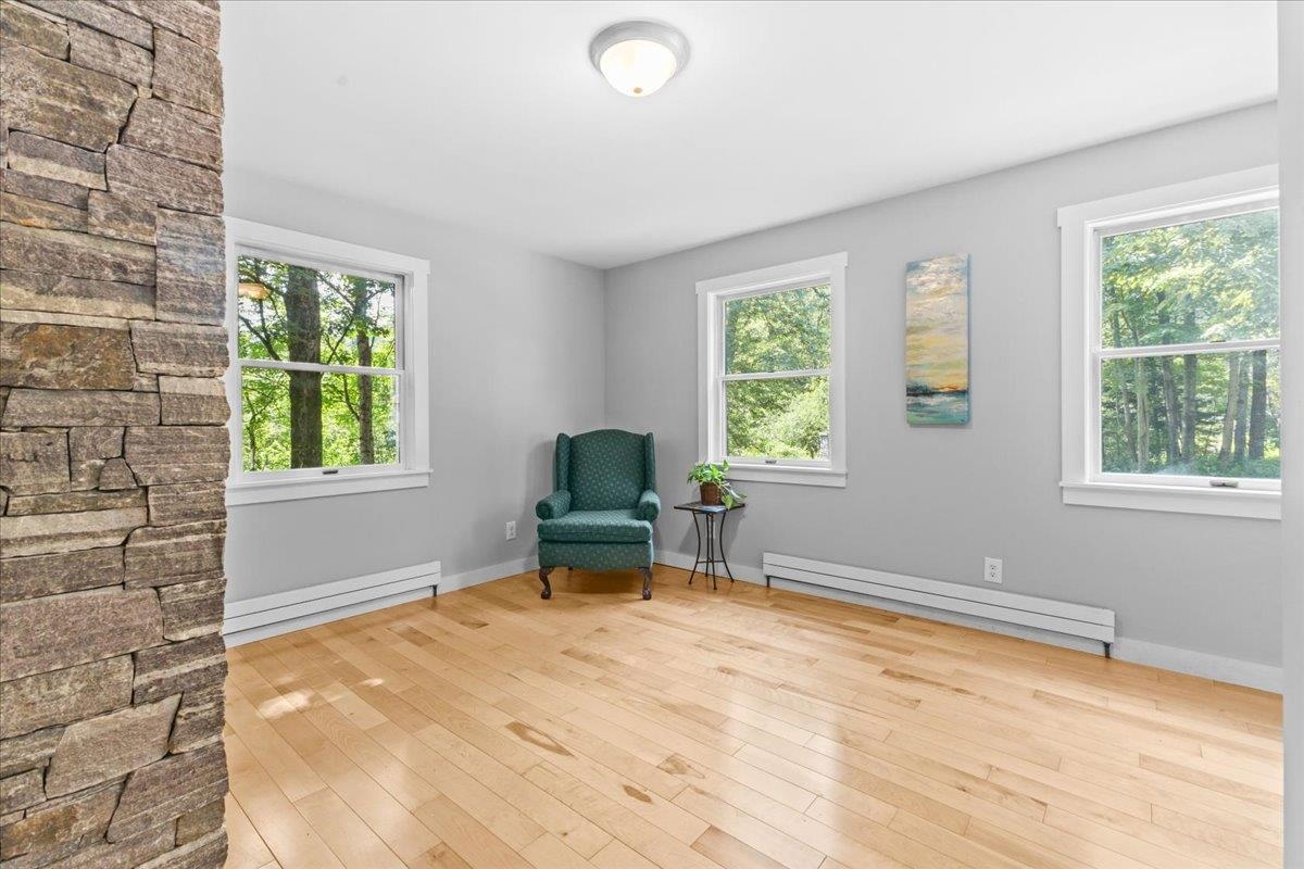 738 River Road Property Photo 31