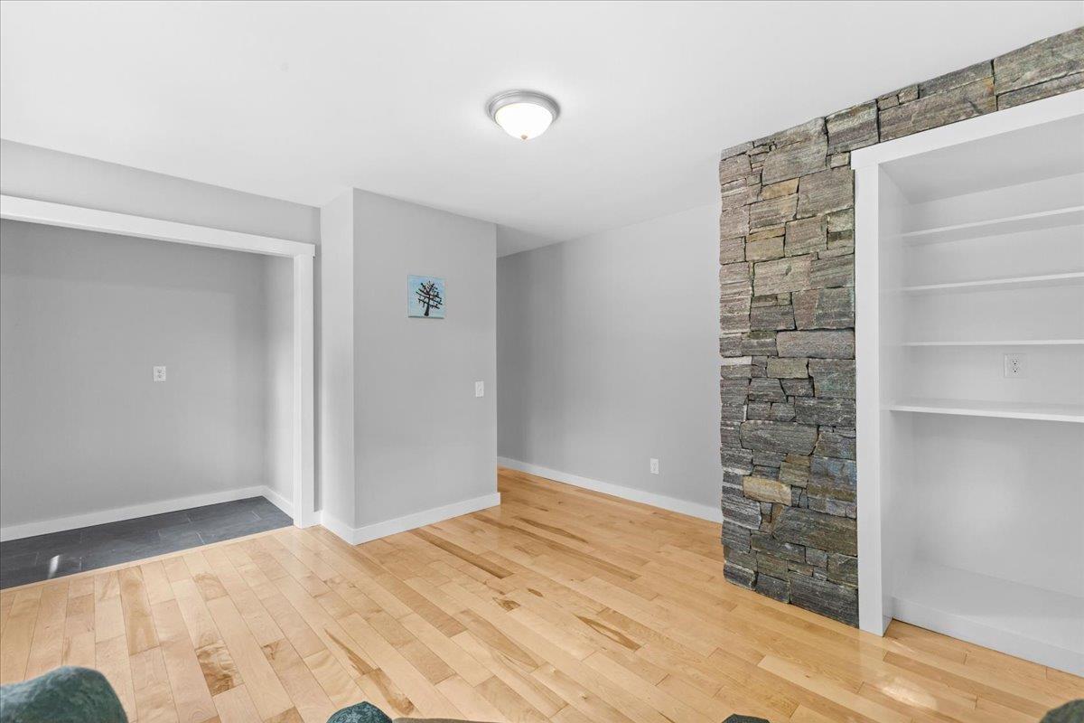 738 River Road Property Photo 32