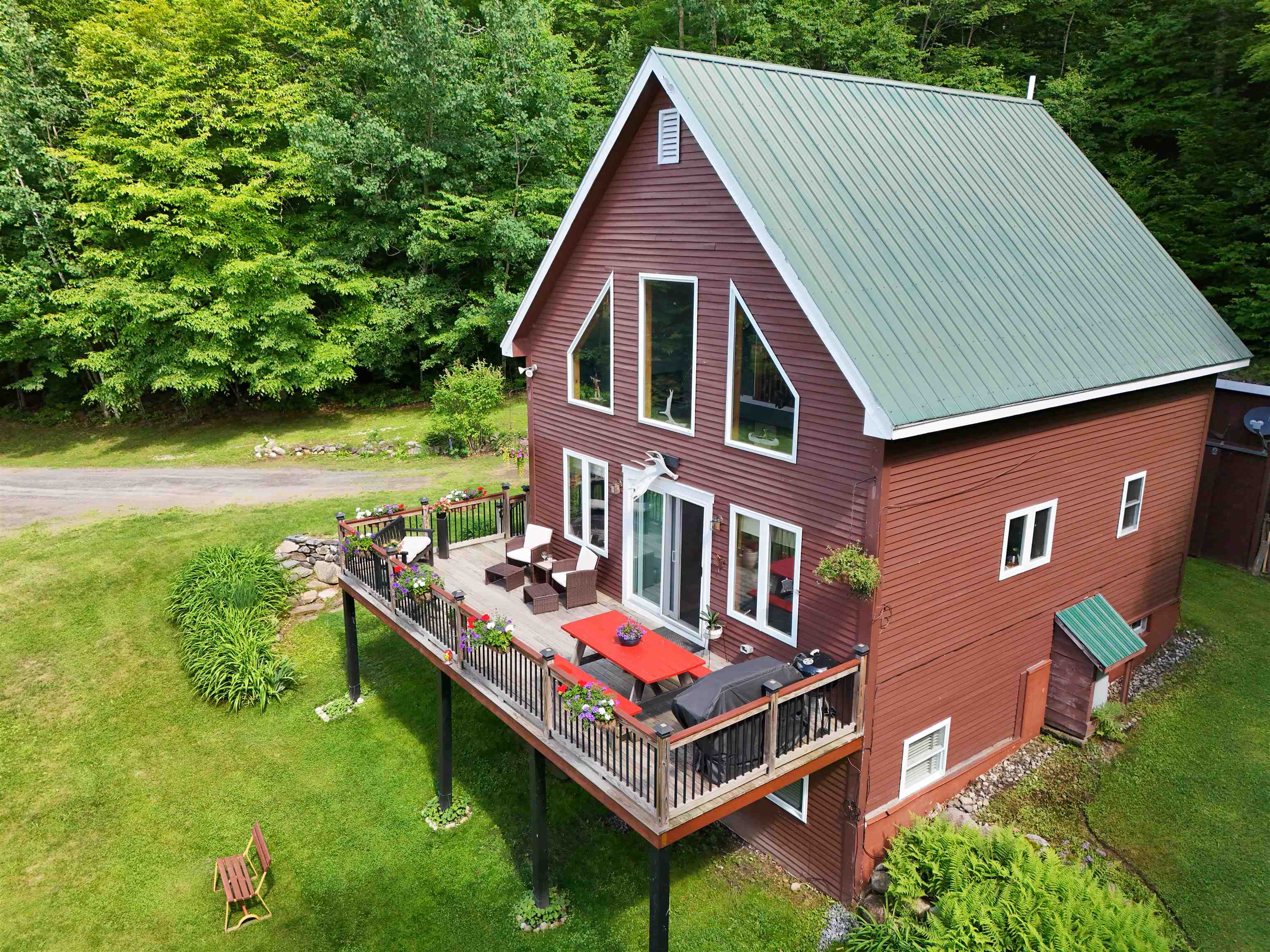 158 Camp Road Property Photo 10