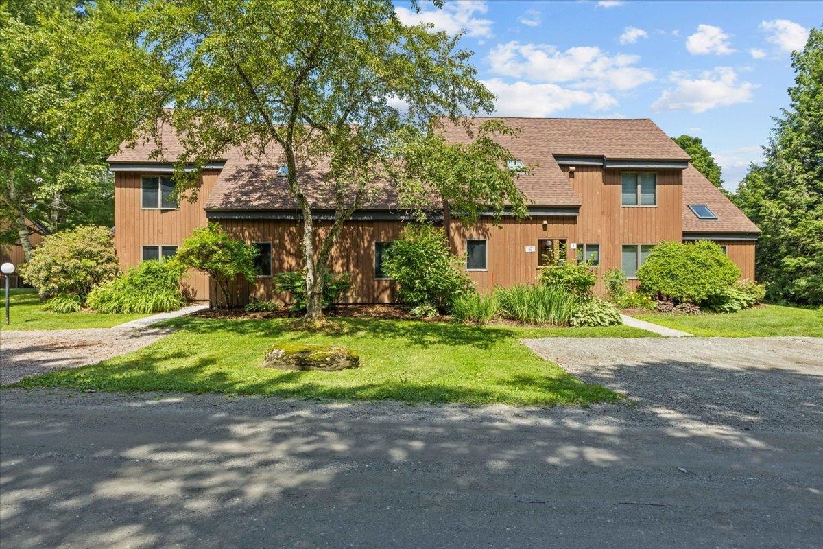 70 Field Road Property Photo 3