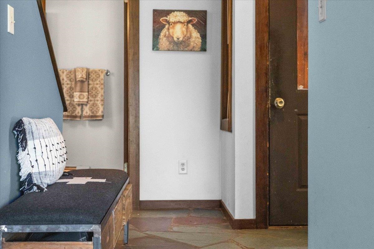 70 Field Road Property Photo 11