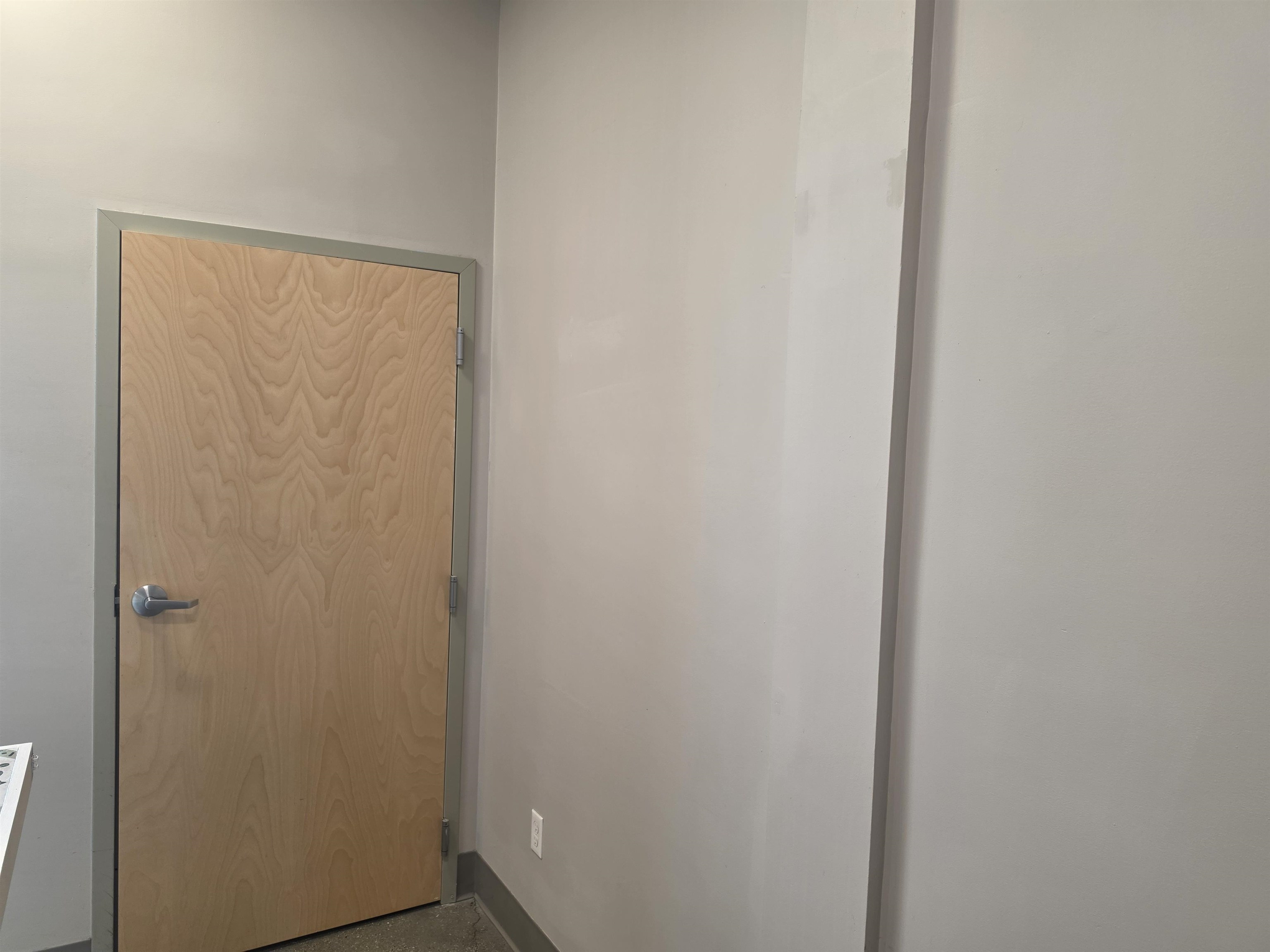 10 Fourth Street Property Photo 7