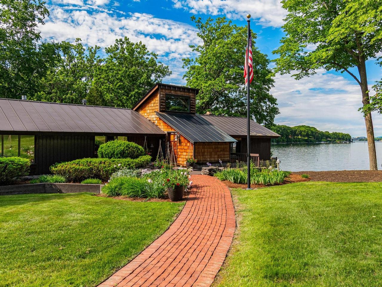 3544 Harbor Road Property Photo 1
