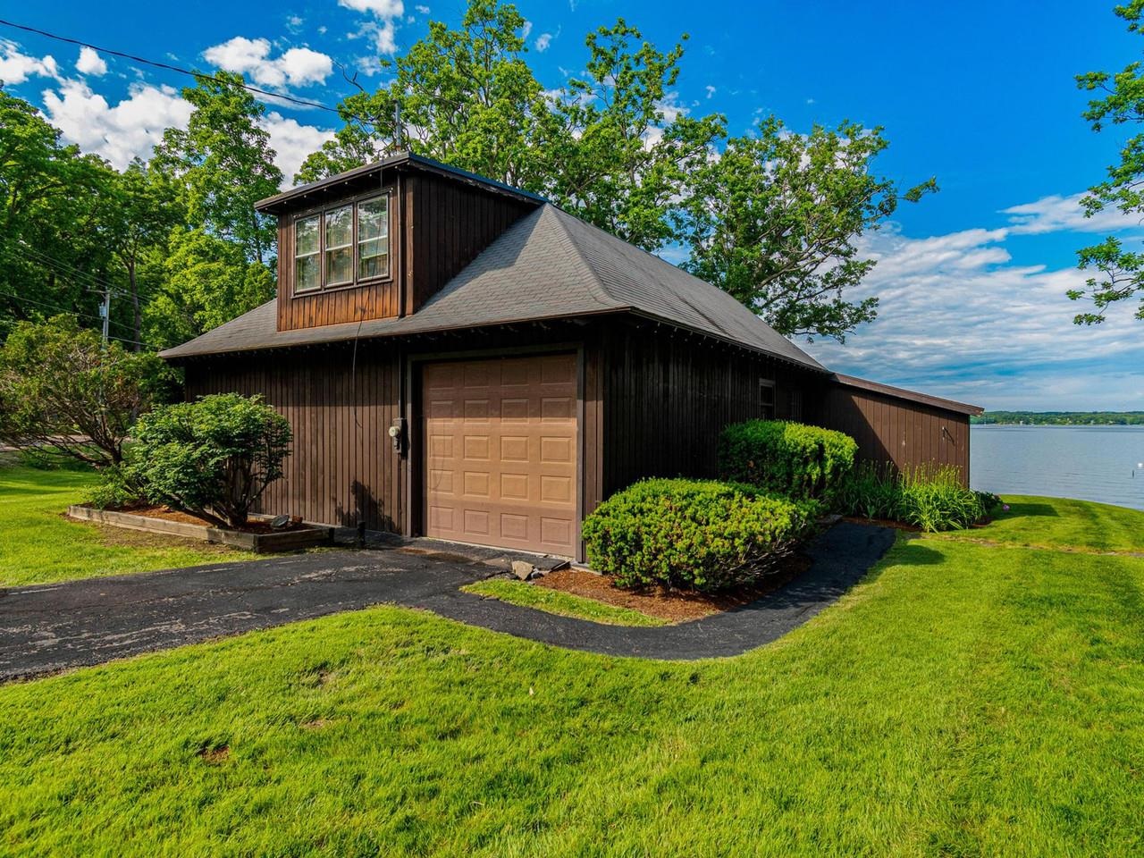 3544 Harbor Road Property Photo 11