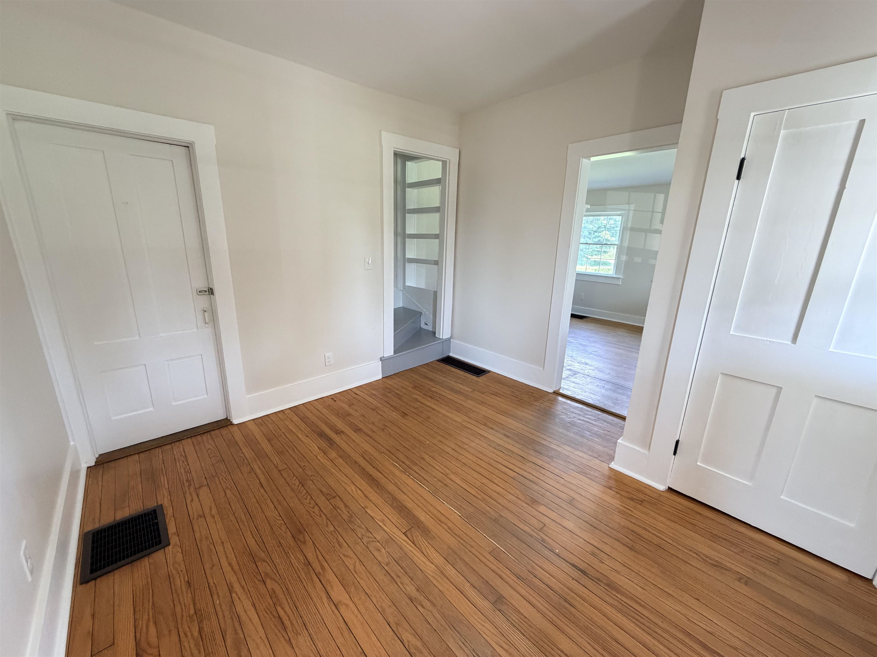 13 Boggy Meadow Lane Property Photo 3