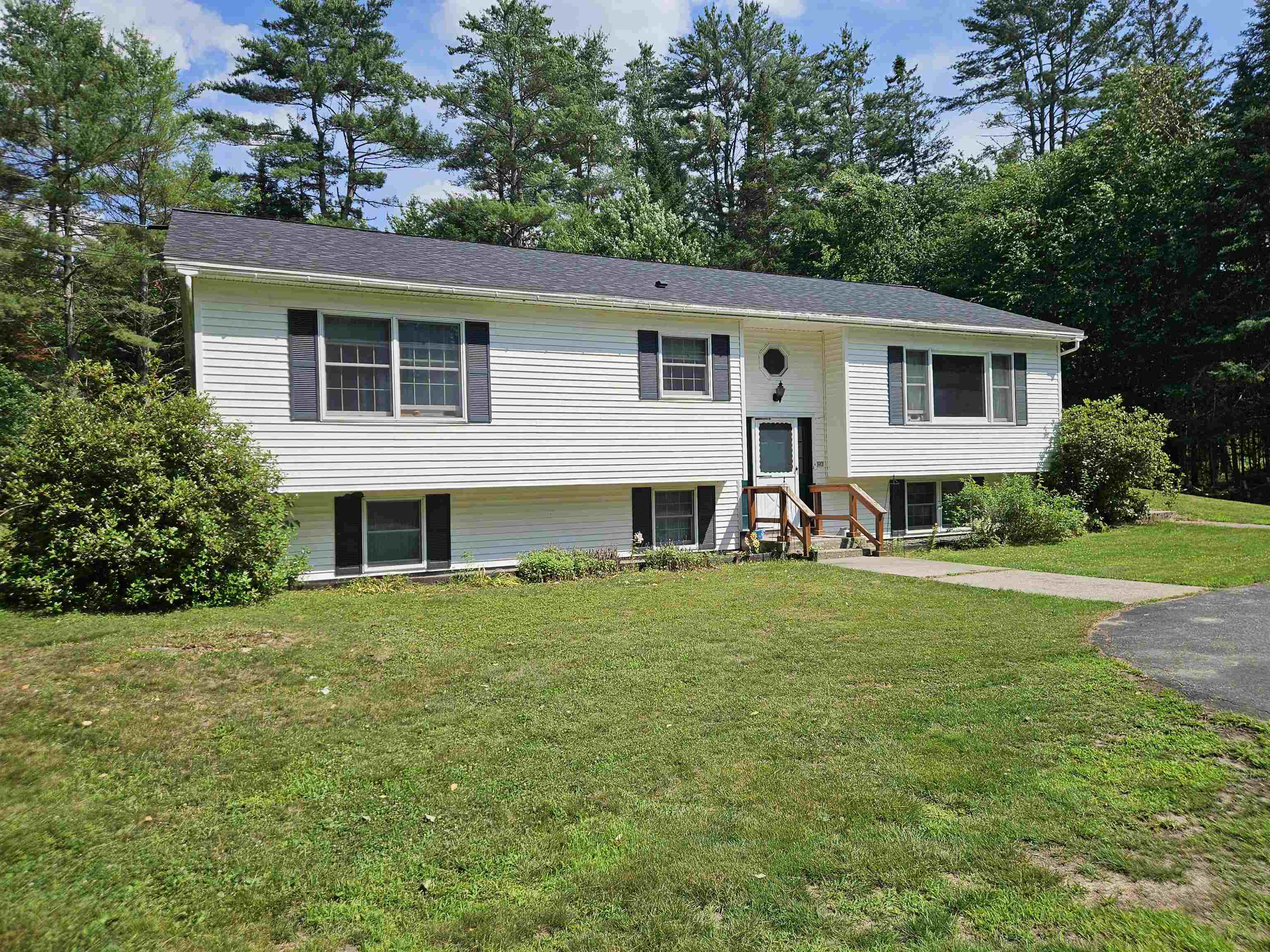 90 Reardon Road Property Photo 1
