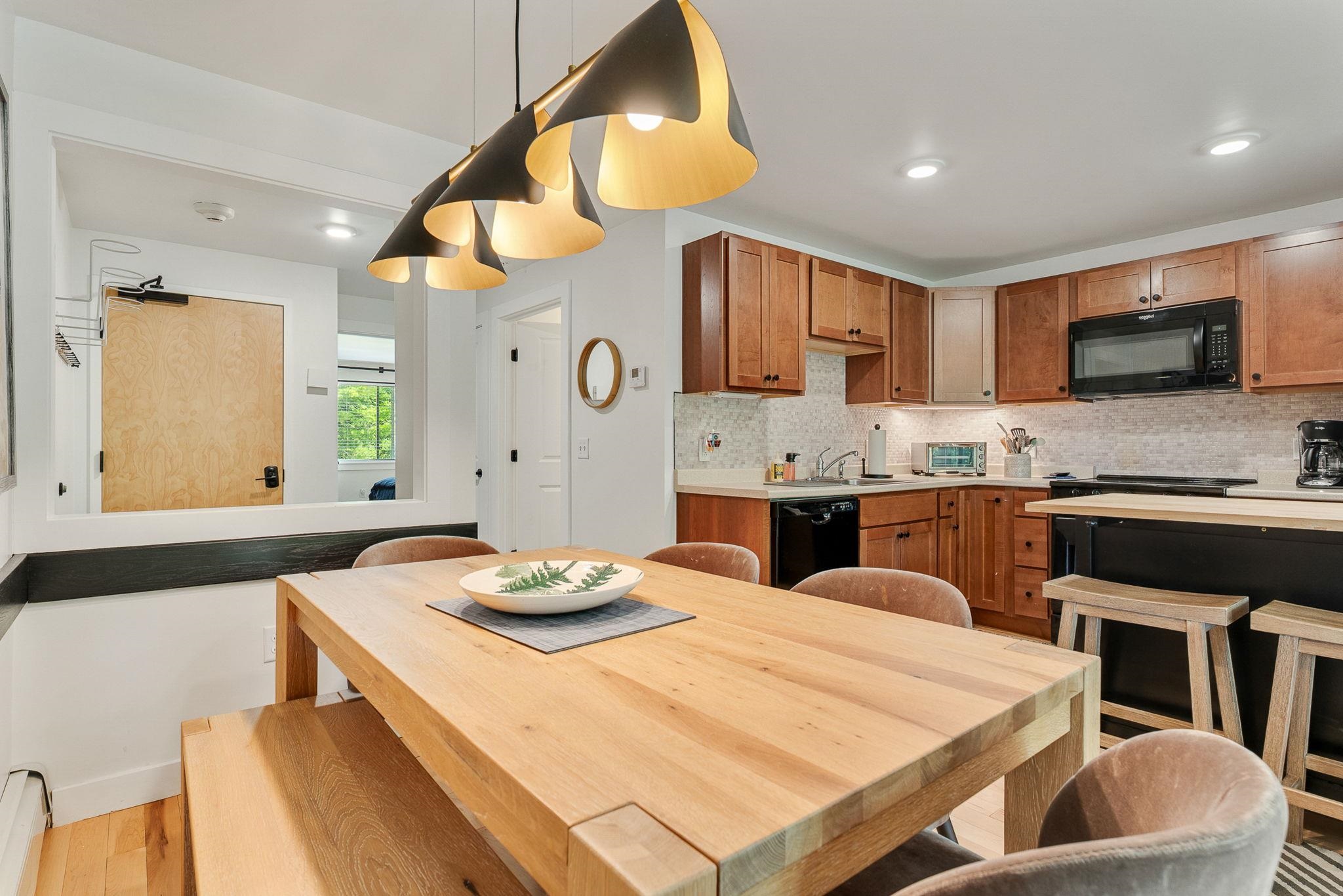 251 Mountainside Drive Property Photo 13