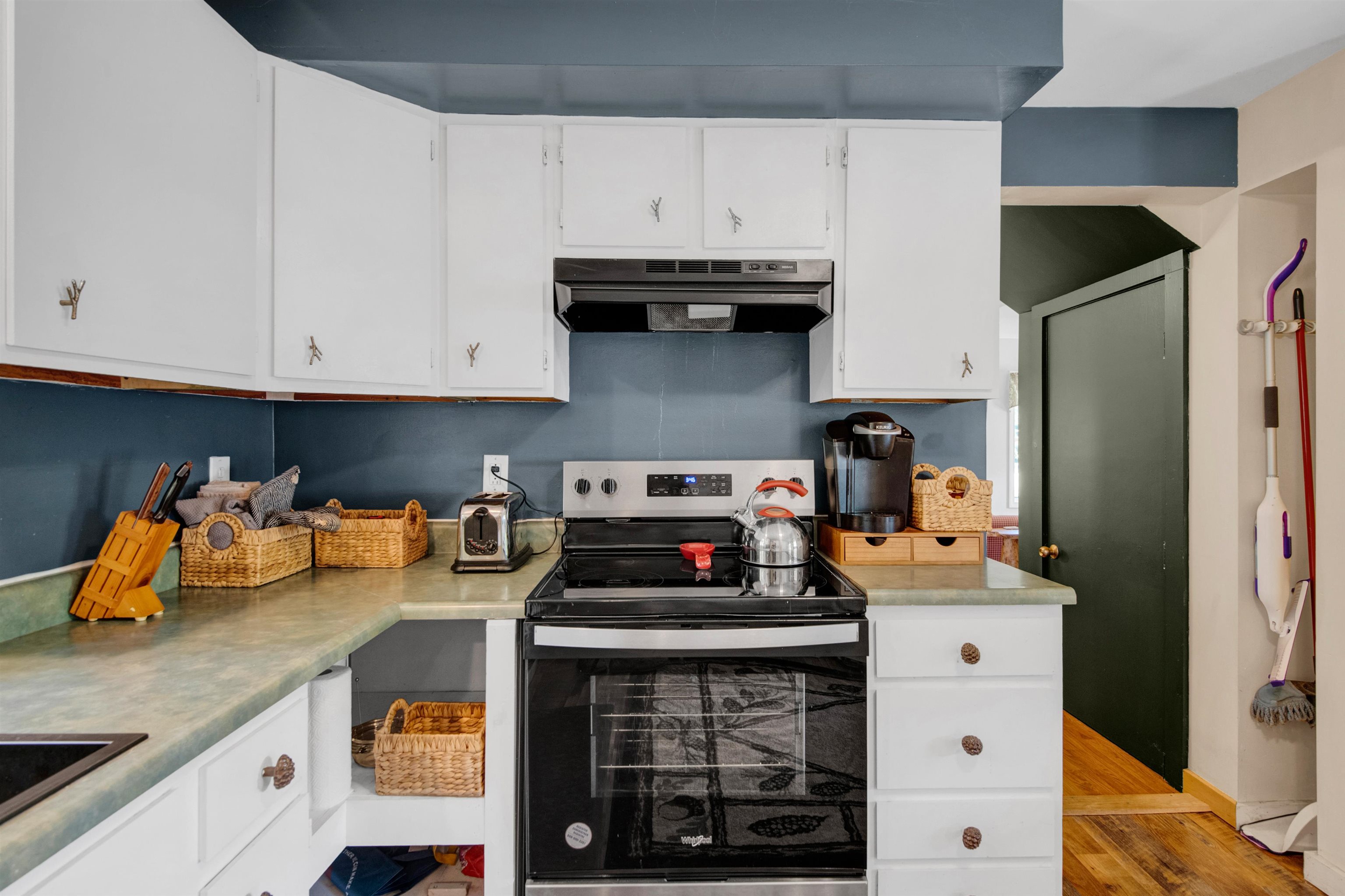 92 River Street Property Photo 10