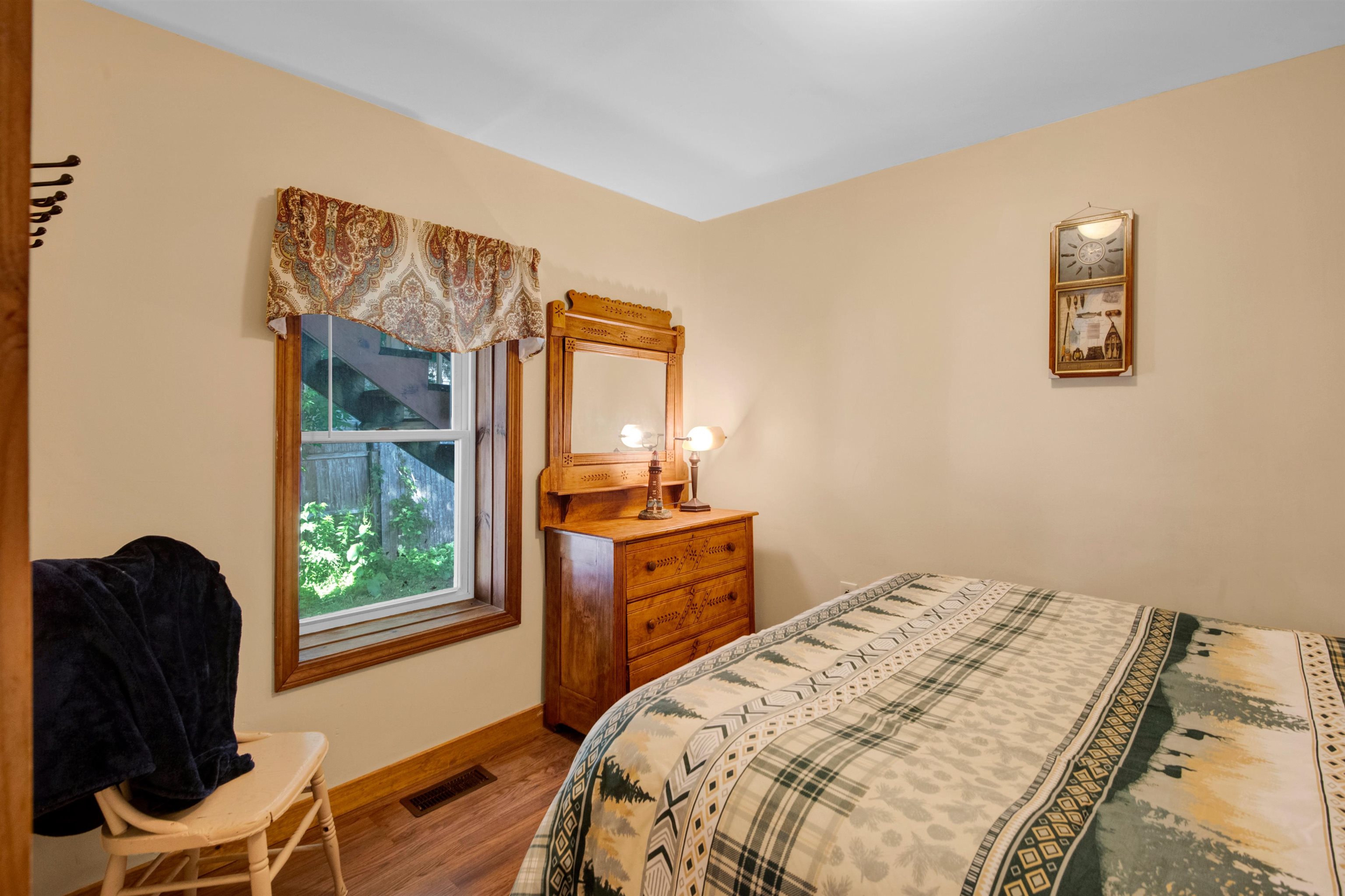 92 River Street Property Photo 16