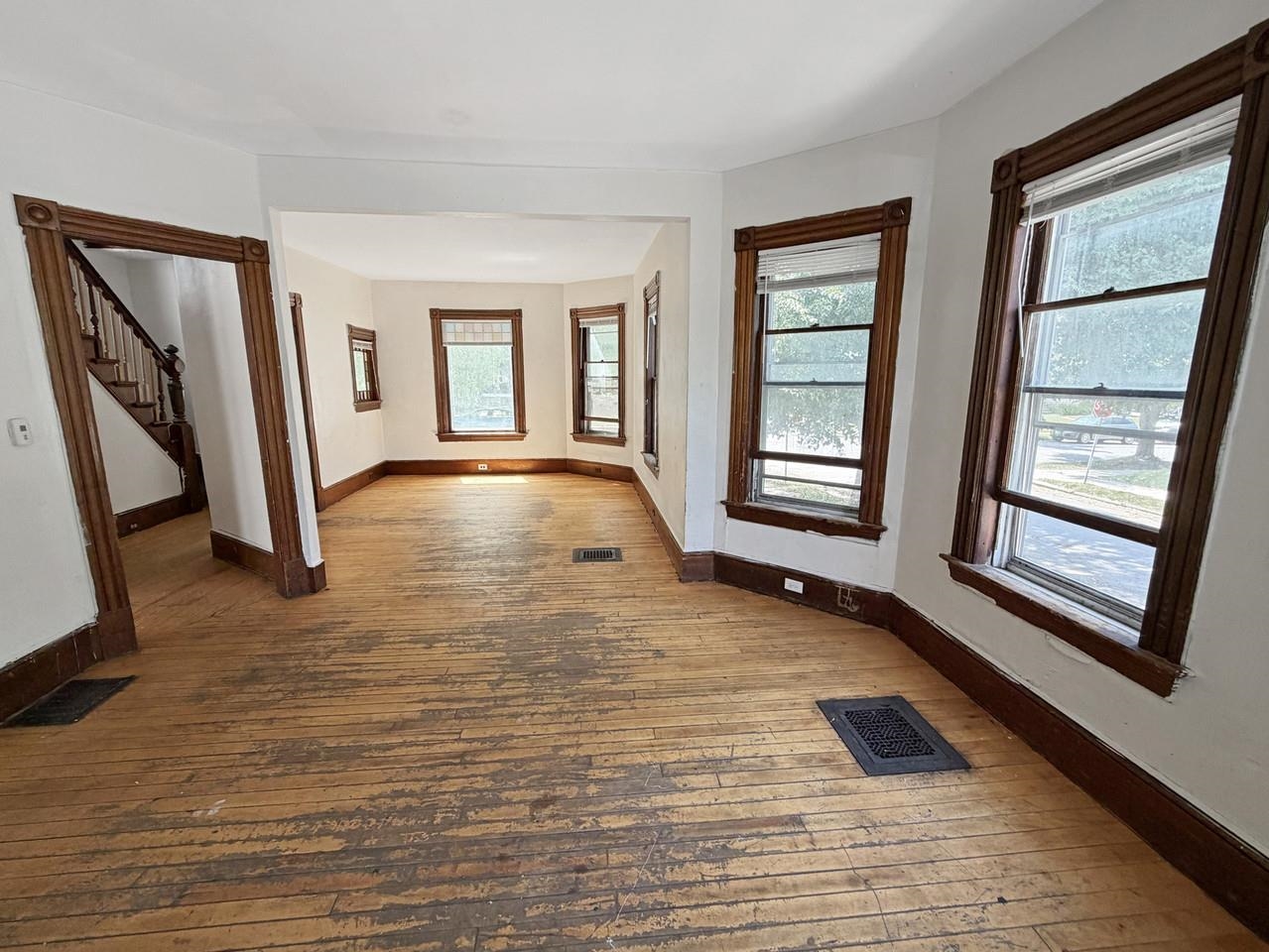 108 Buell Street Property Photo 3