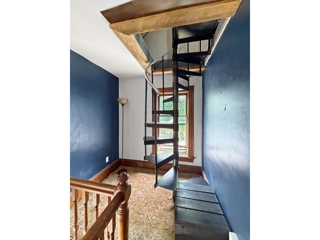 108 Buell Street Property Photo 10