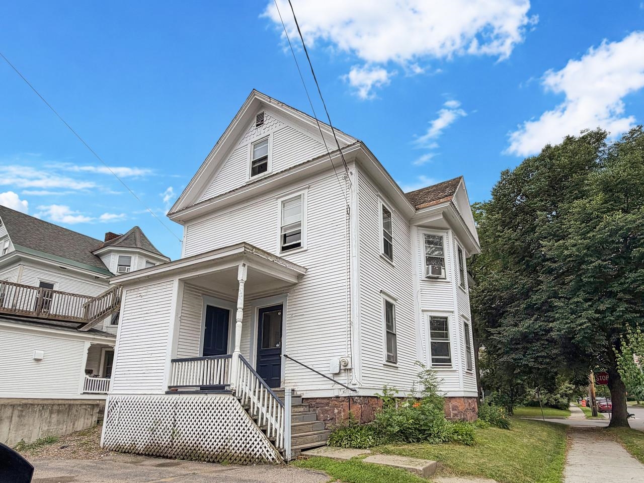 108 Buell Street Property Photo 12