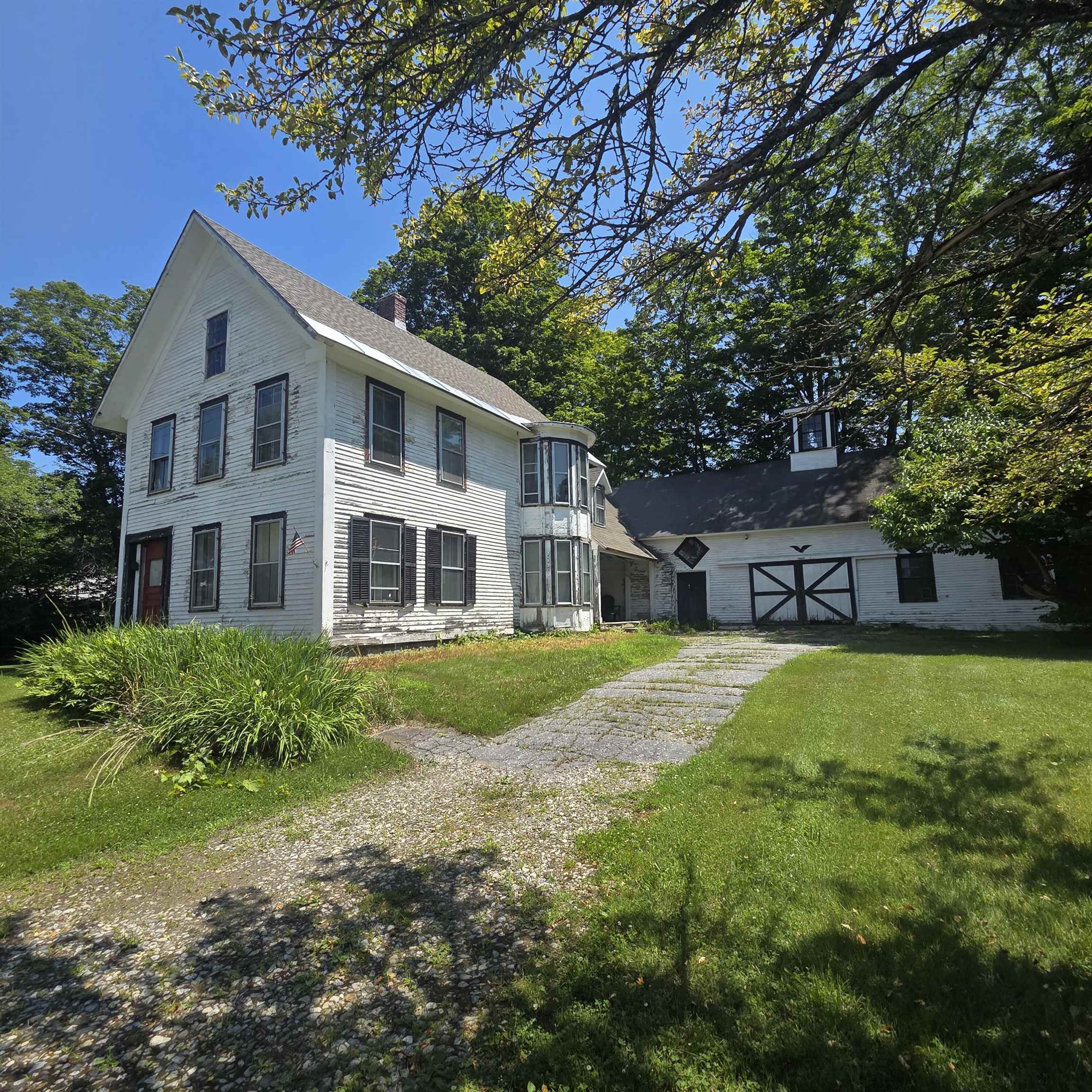 26 Pleasant Street Property Photo 3