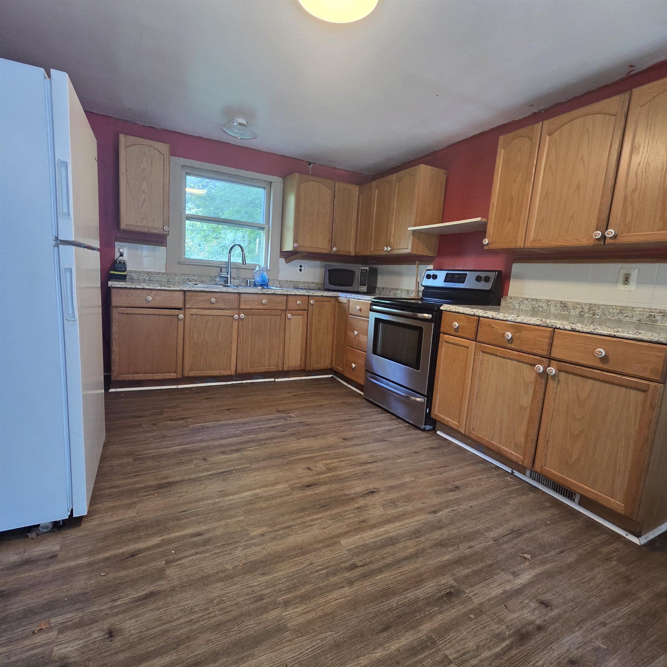 26 Pleasant Street Property Photo 12