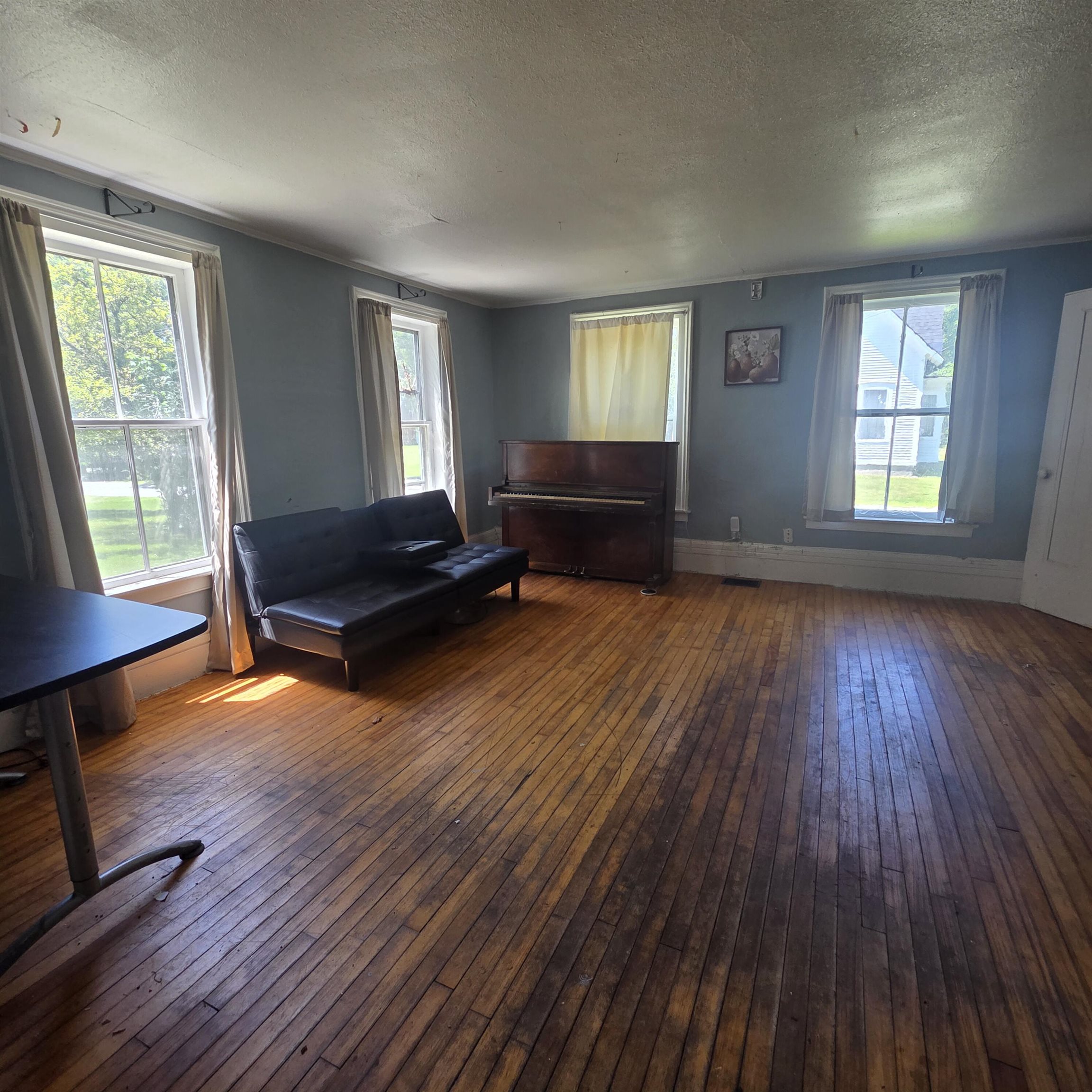 26 Pleasant Street Property Photo 15