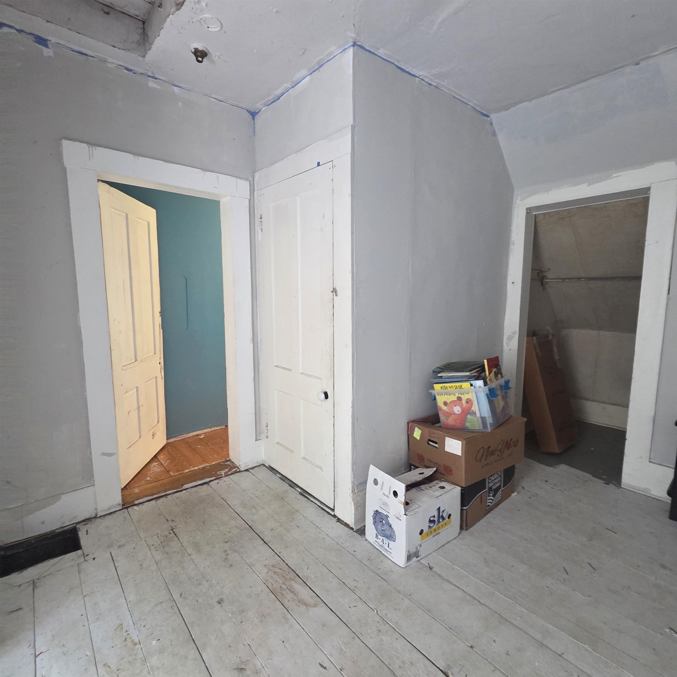 26 Pleasant Street Property Photo 20