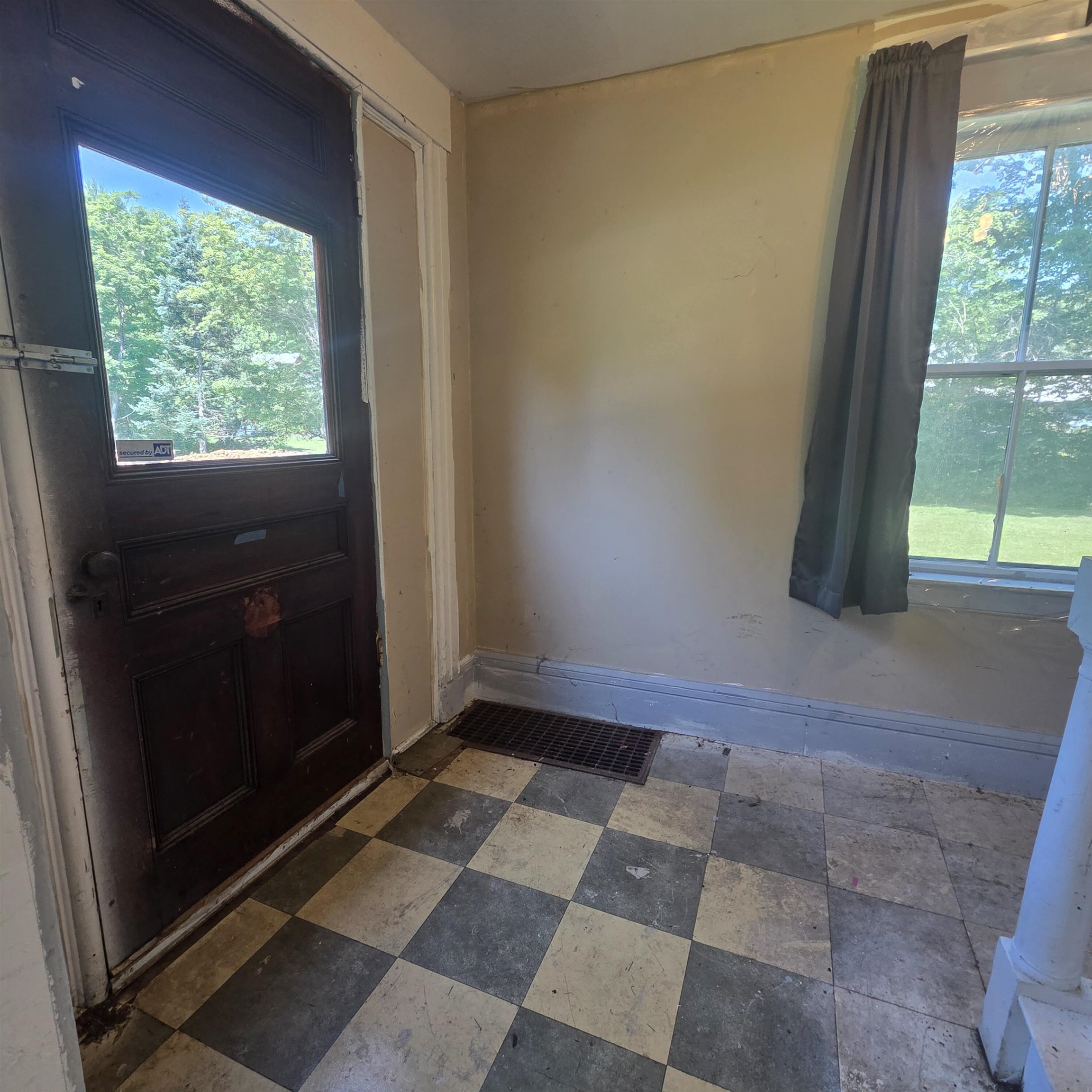 26 Pleasant Street Property Photo 25