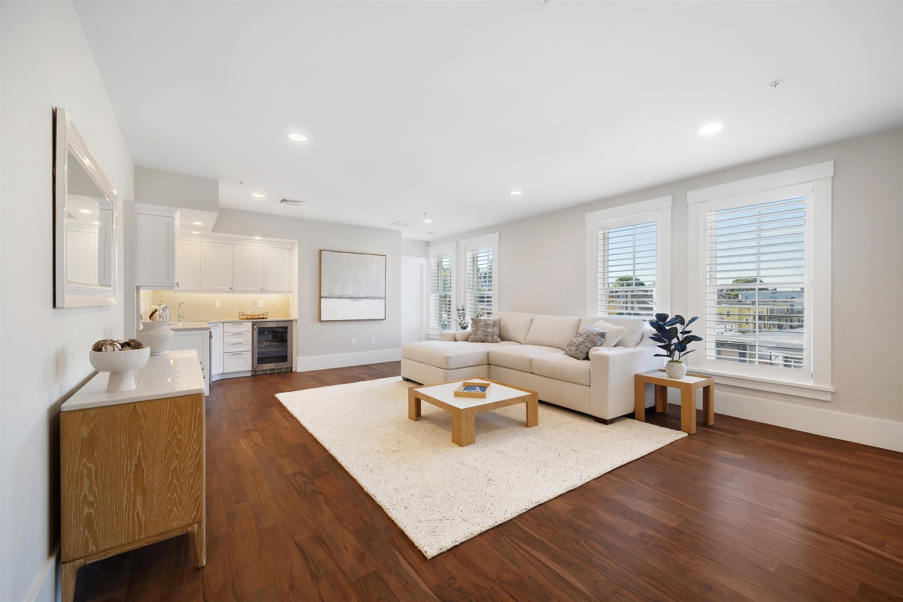 50 Maplewood Avenue Property Photo 8