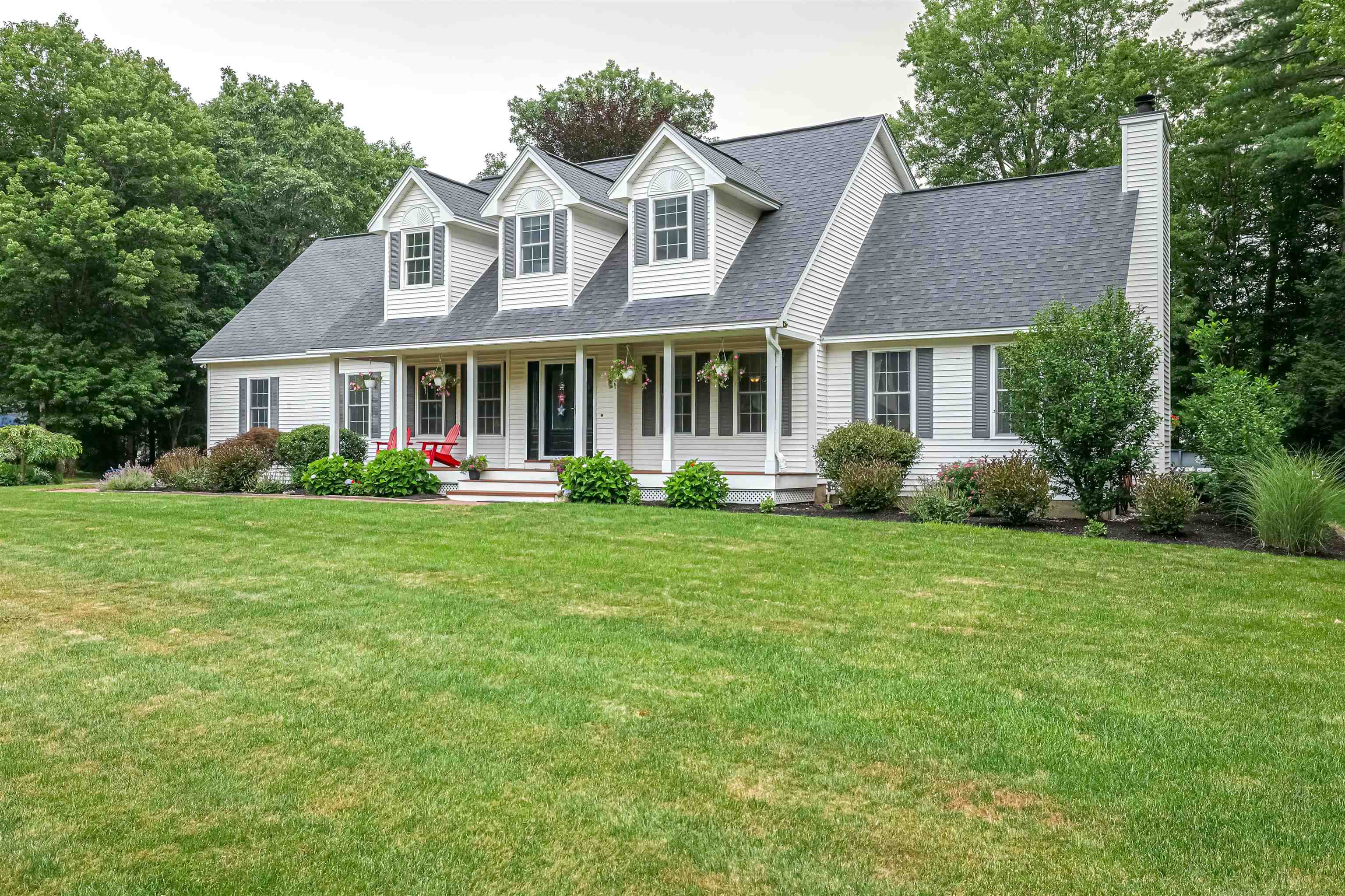 9 Taconic Drive Property Photo 1